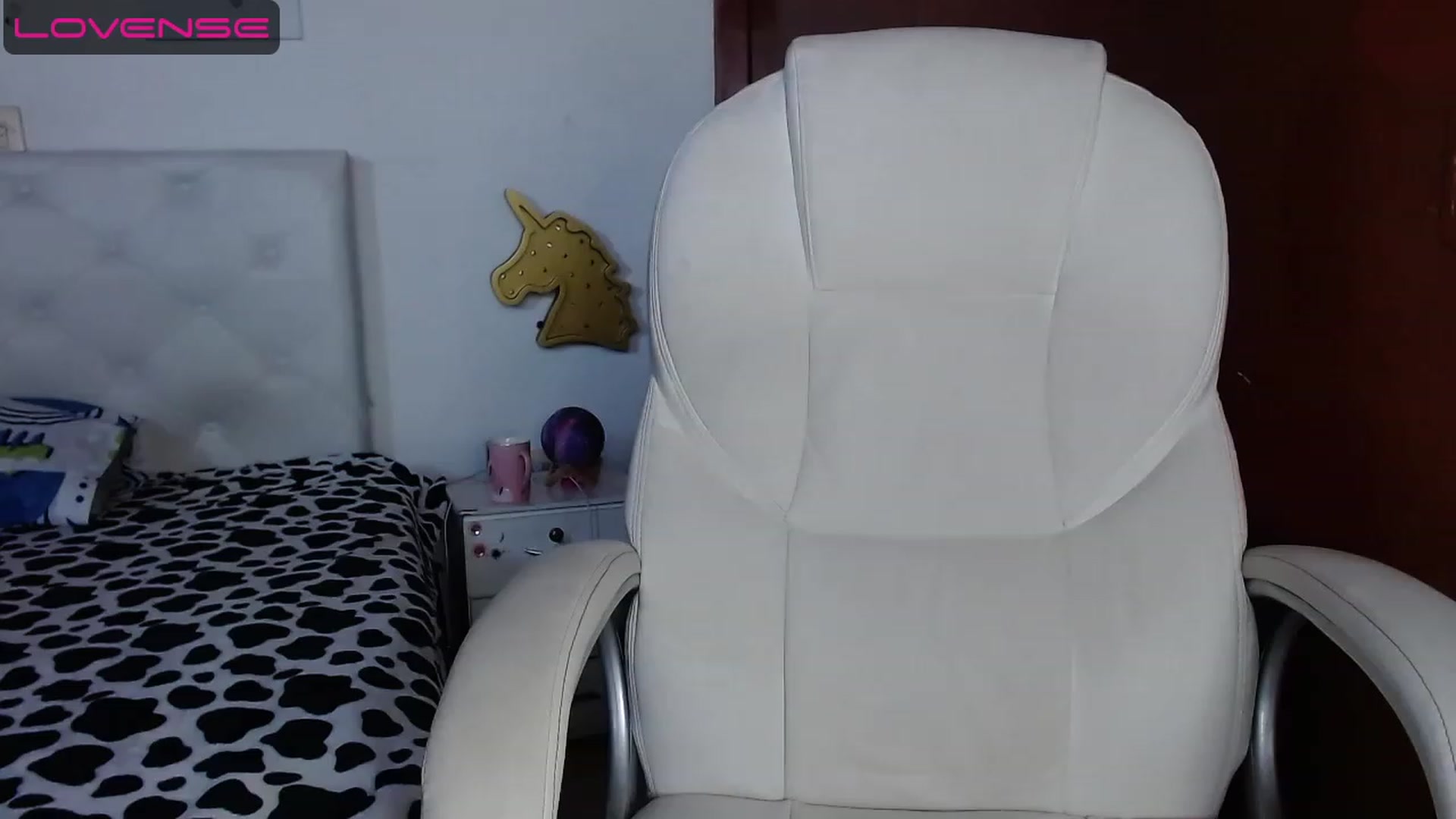 Gallery image thumbnail from iamsel's myfreecams stream on, 08/11/2023, 21:28 image 13 of 20