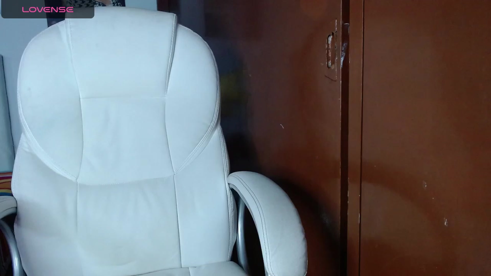 Gallery image thumbnail from iamsel's myfreecams stream on, 08/18/2023, 22:54 image 16 of 20