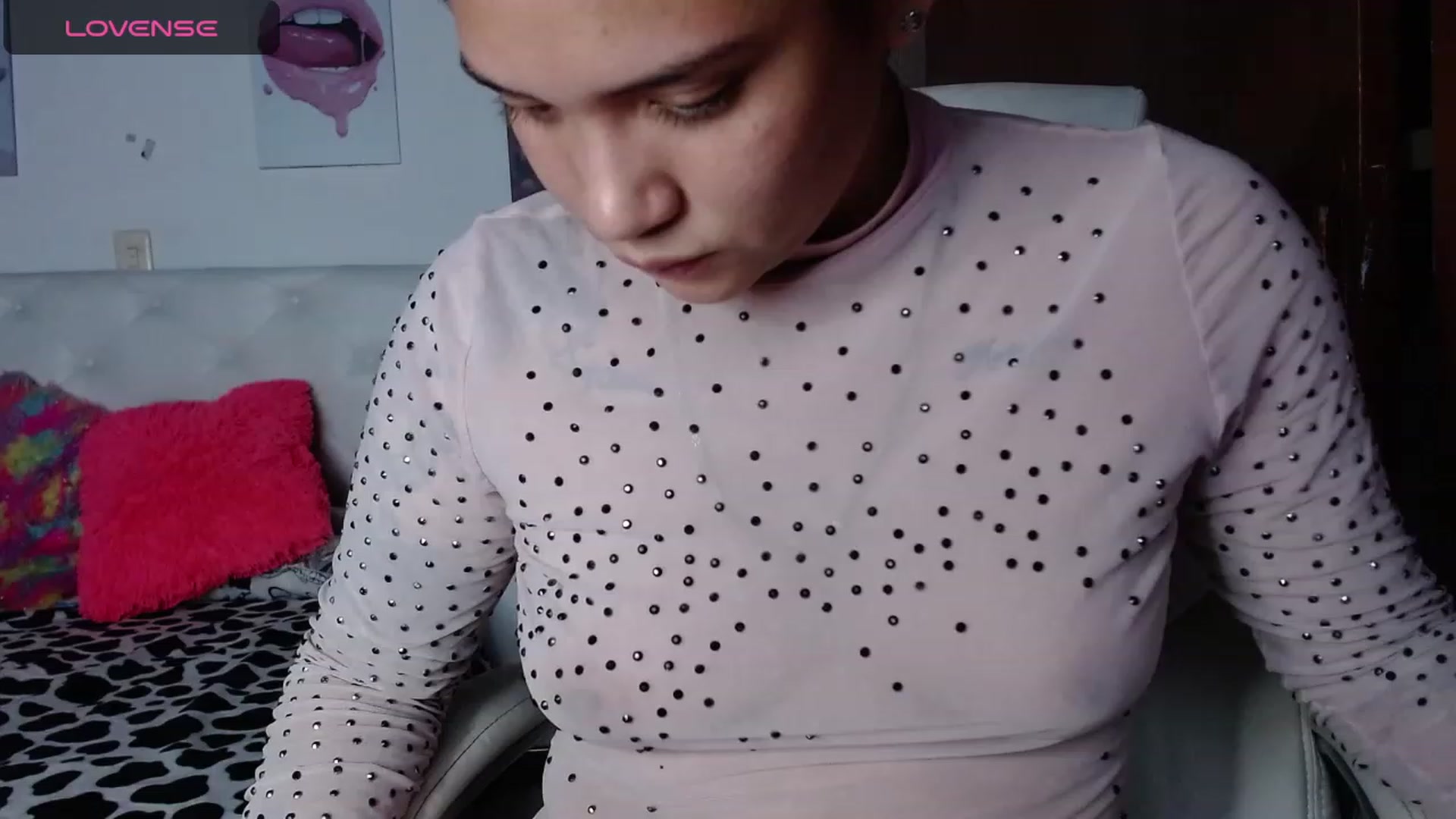 Gallery image thumbnail from iamsel's myfreecams stream on, 08/31/2023, 02:49 image 18 of 20