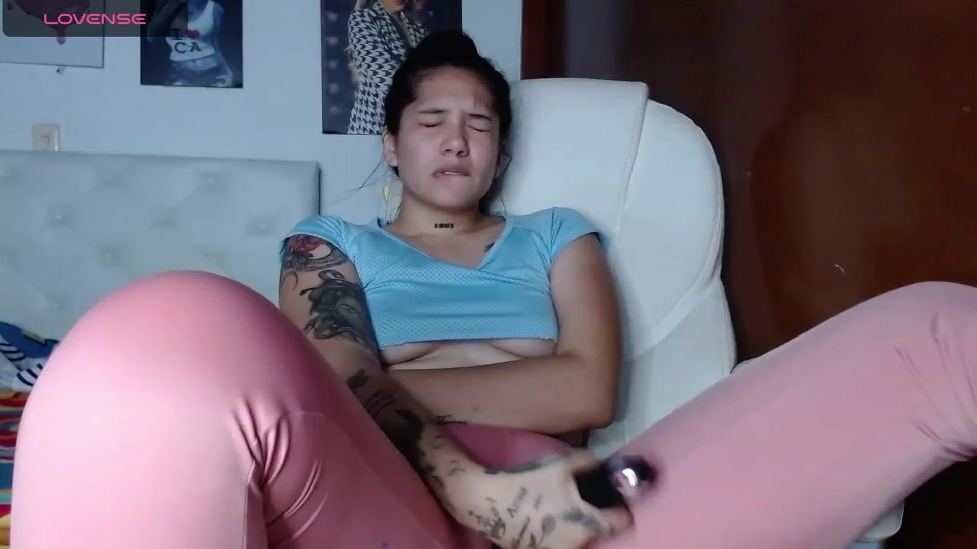 Gallery image thumbnail from iamsel's myfreecams stream on, 09/26/2023, 01:43 image 12 of 20