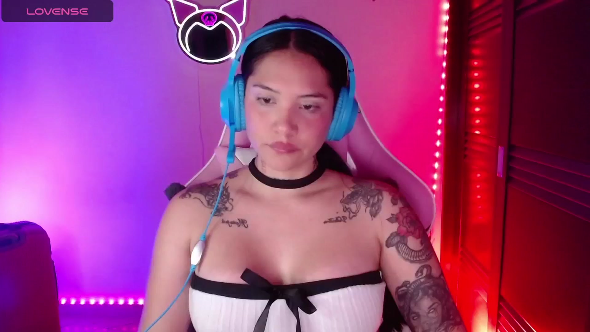 Gallery image thumbnail from iamsel's myfreecams stream on, 04/04/2025, 01:13 image 9 of 20