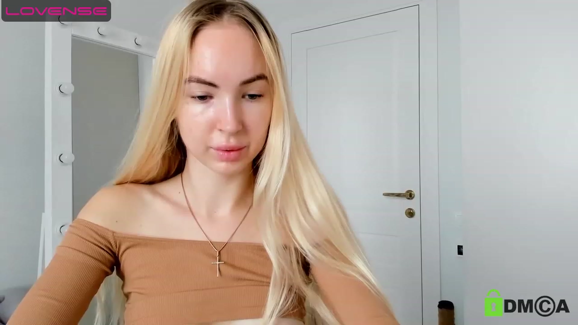 Gallery image thumbnail from ibarbie's myfreecams stream on, 07/26/2023, 04:05 image 1 of 20