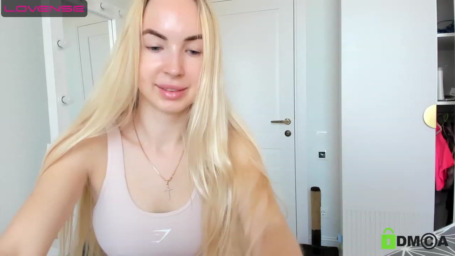 Gallery image thumbnail from ibarbie's myfreecams stream on, 08/08/2023, 04:34 image 20 of 20
