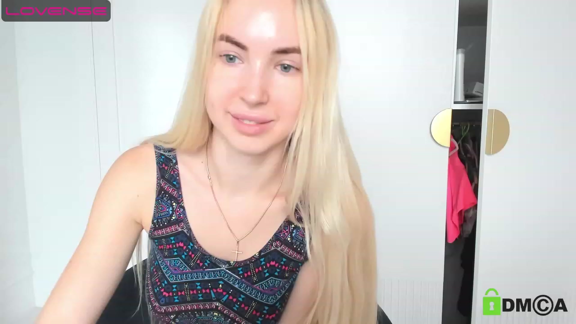 Gallery image thumbnail from ibarbie's myfreecams stream on, 08/08/2023, 07:42 image 12 of 20