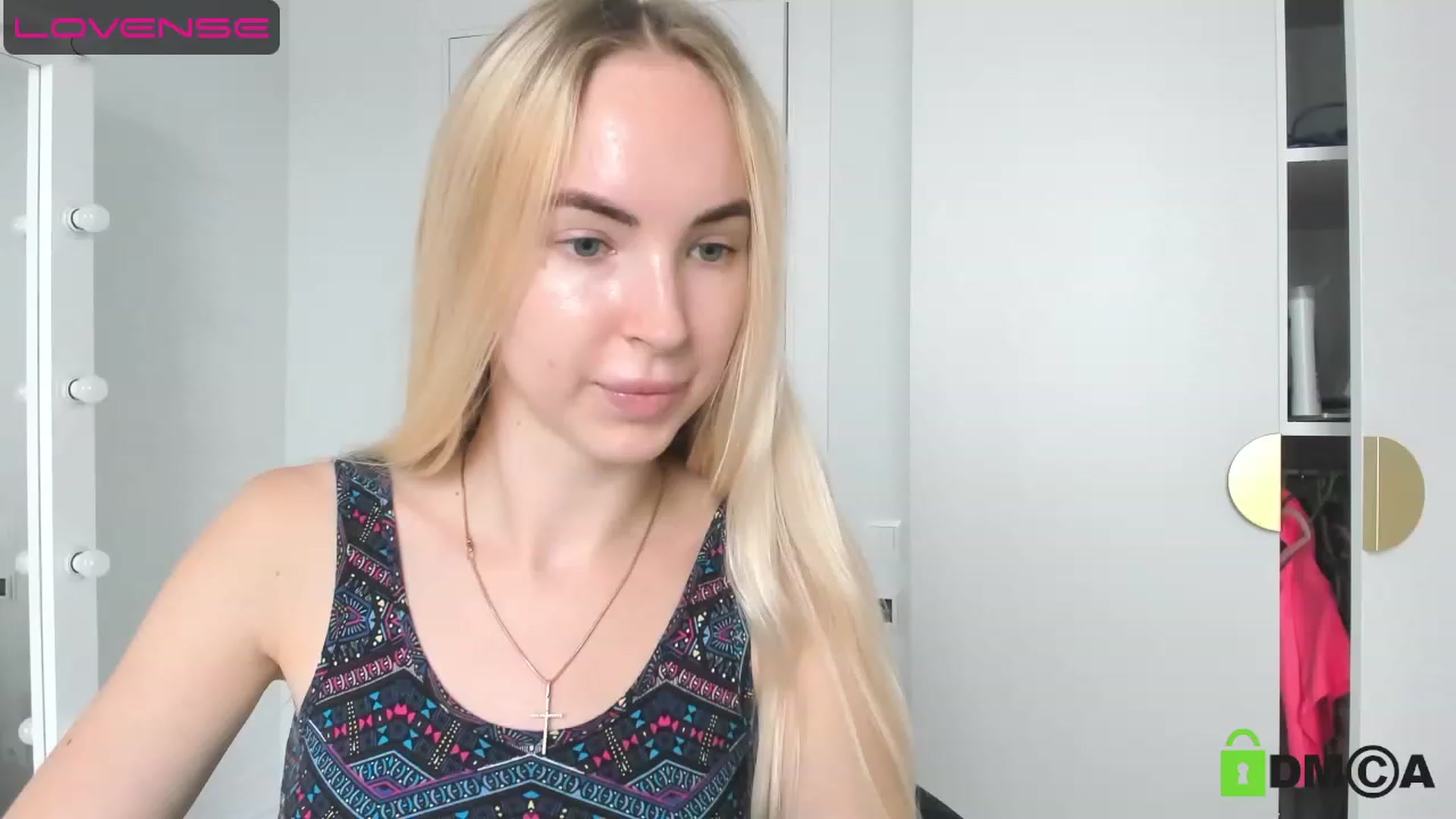 Gallery image thumbnail from ibarbie's myfreecams stream on, 08/08/2023, 07:42 image 5 of 20