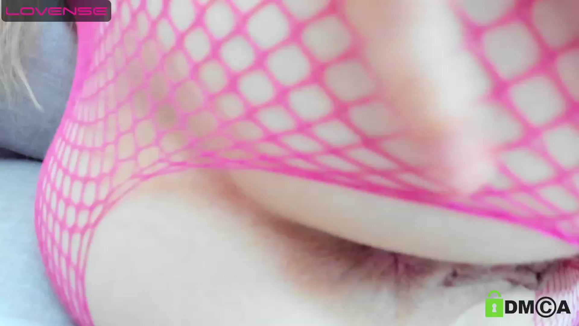Gallery image thumbnail from ibarbie's myfreecams stream on, 08/09/2023, 06:13 image 16 of 20