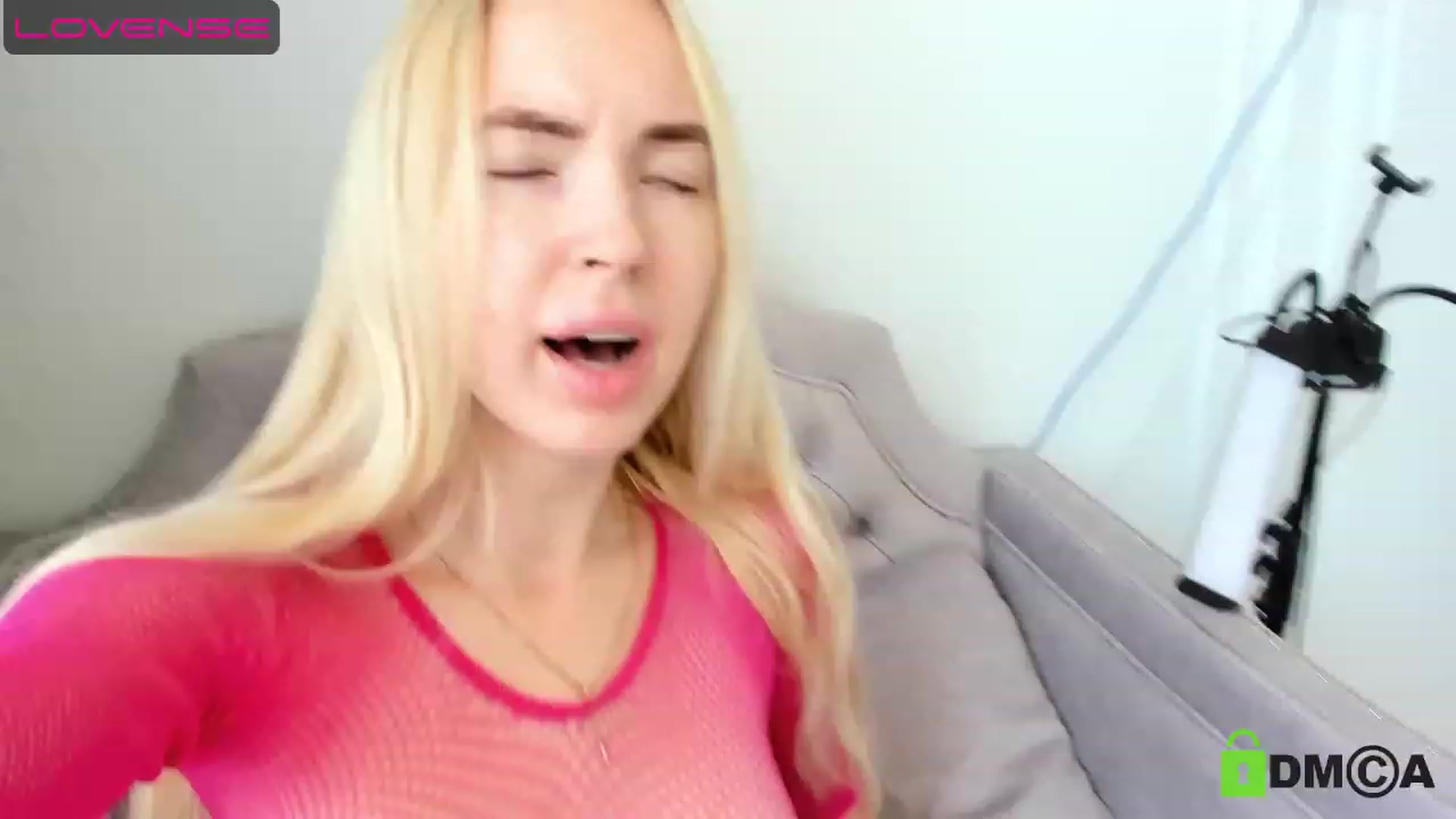 Gallery image thumbnail from ibarbie's myfreecams stream on, 08/09/2023, 07:09 image 19 of 20