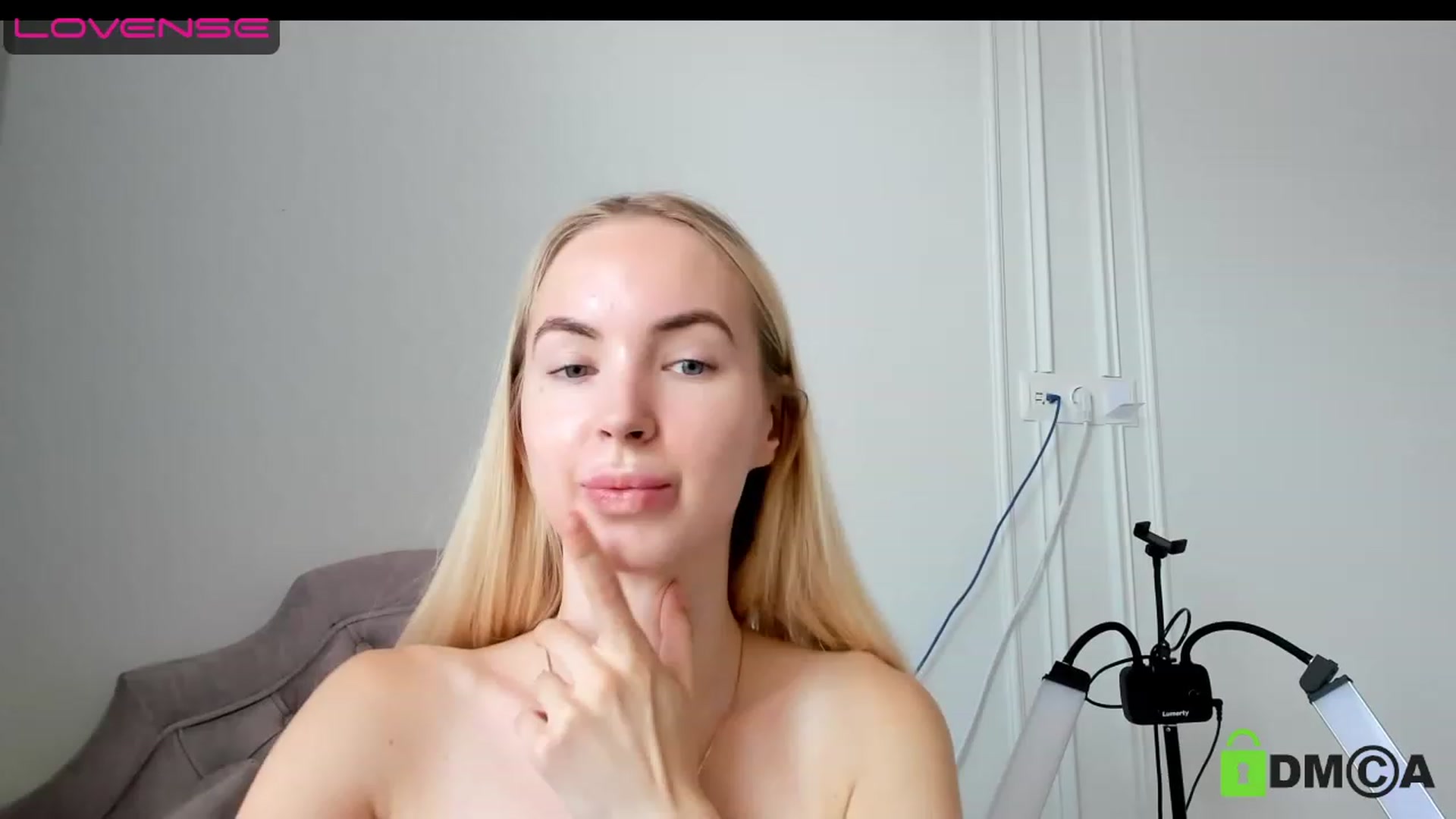 Gallery image thumbnail from ibarbie's myfreecams stream on, 08/16/2023, 07:30 image 10 of 20