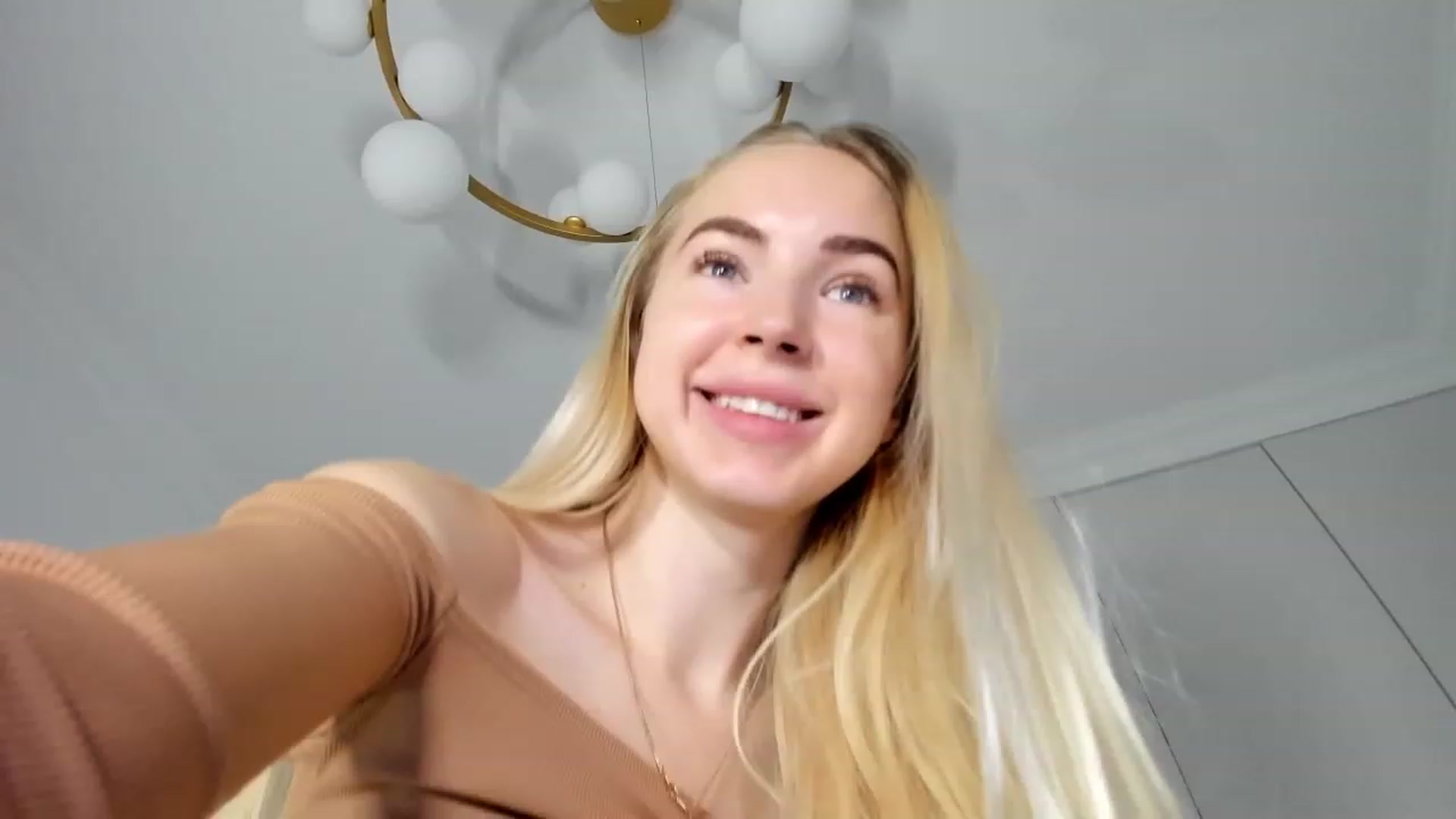 Gallery image thumbnail from ibarbie's myfreecams stream on, 10/14/2023, 04:23 image 3 of 20