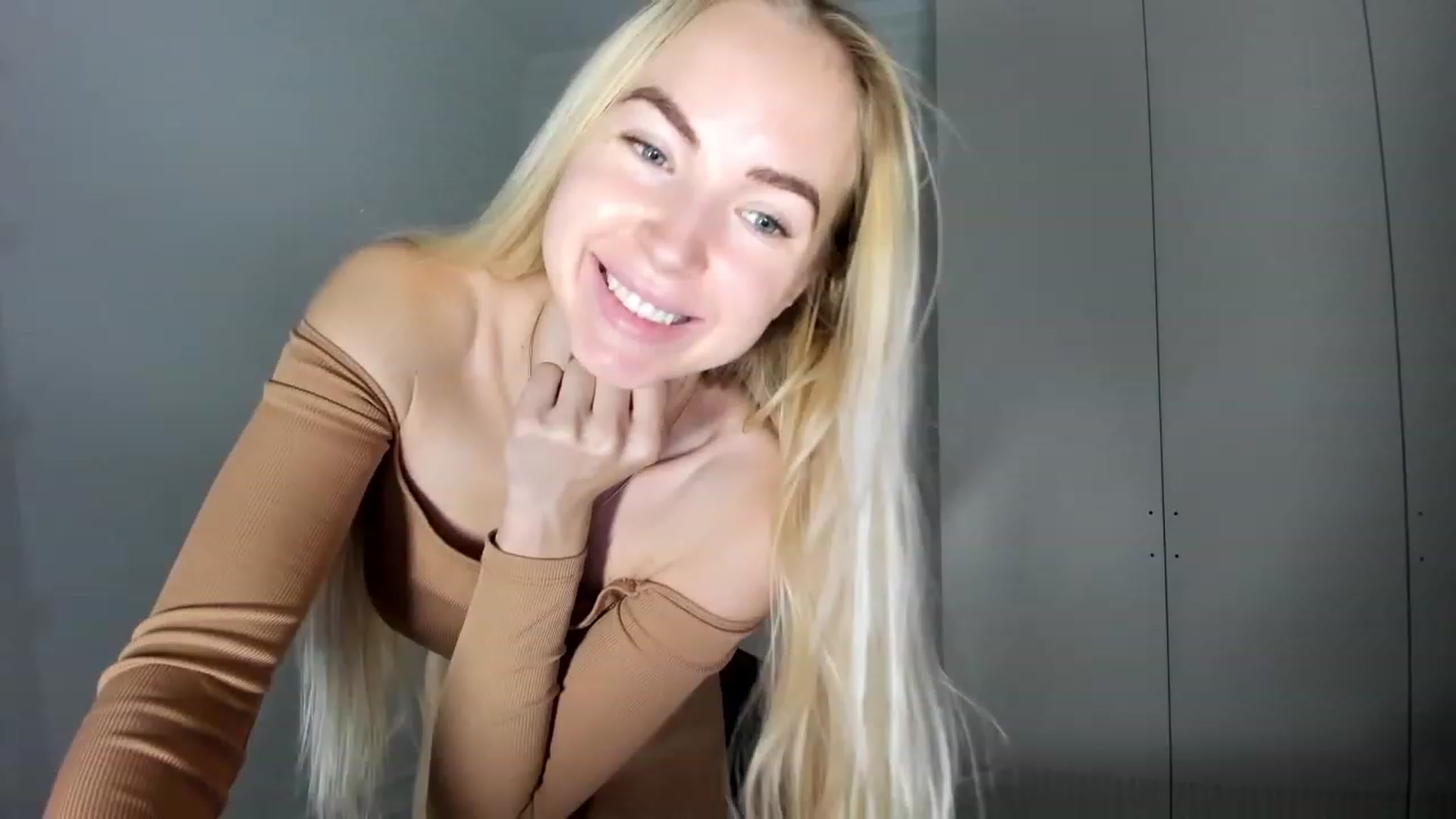 Gallery image thumbnail from ibarbie's myfreecams stream on, 10/14/2023, 04:23 image 11 of 20