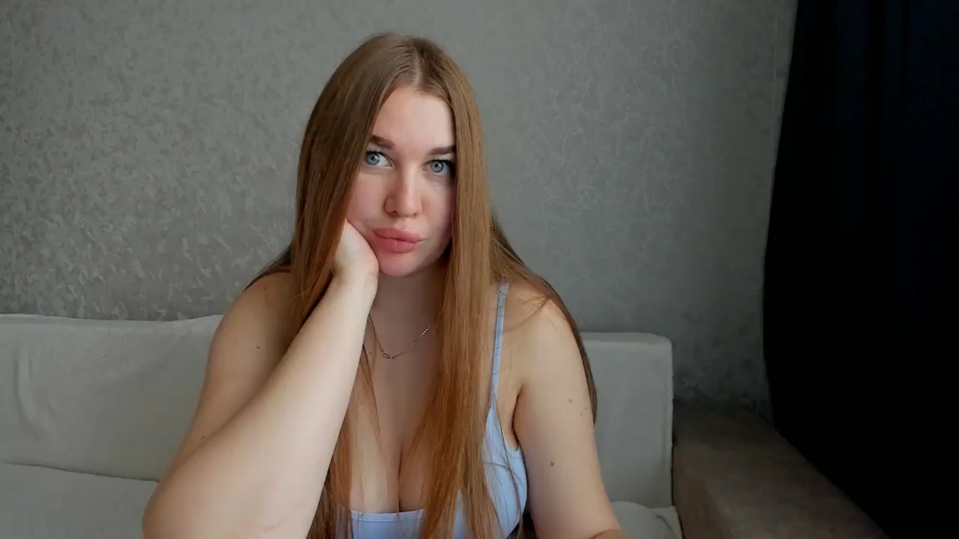 Gallery image thumbnail from iflowersgir_1's myfreecams stream on, 12/19/2025, 10:01 image 17 of 20
