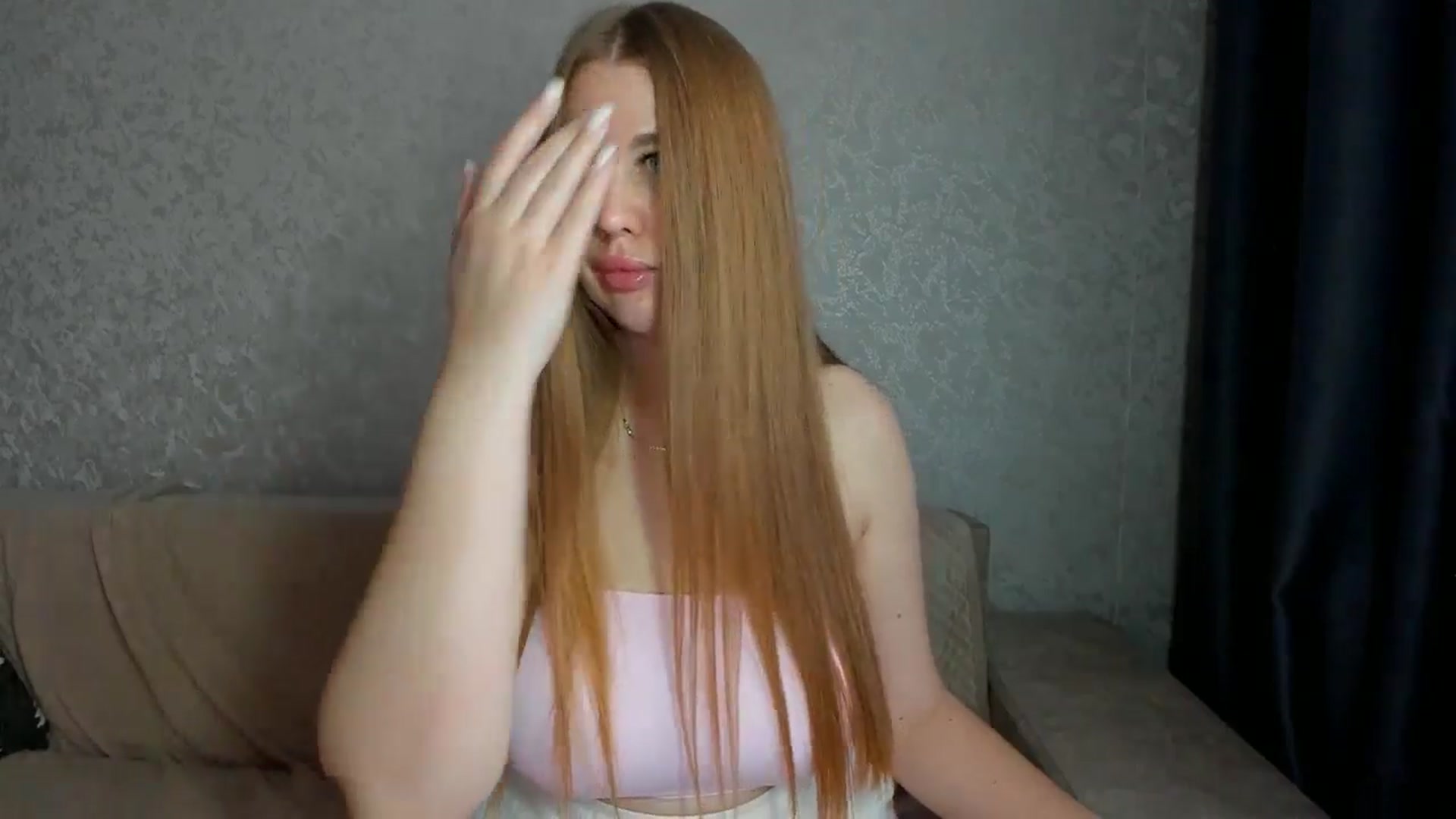 Gallery image thumbnail from iflowersgir_1's myfreecams stream on, 12/23/2025, 08:59 image 7 of 20