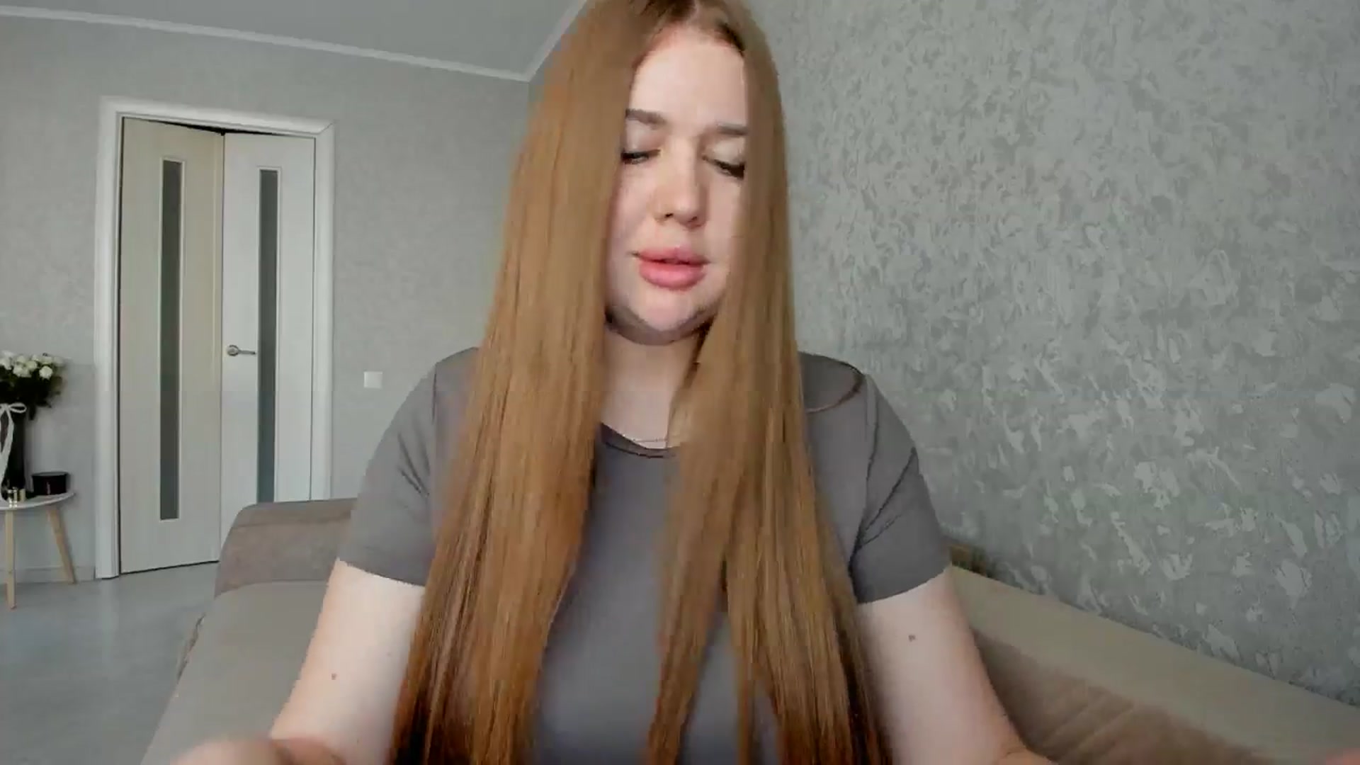 Gallery image thumbnail from iflowersgir_1's myfreecams stream on, 03/14/2026, 14:36 image 19 of 20