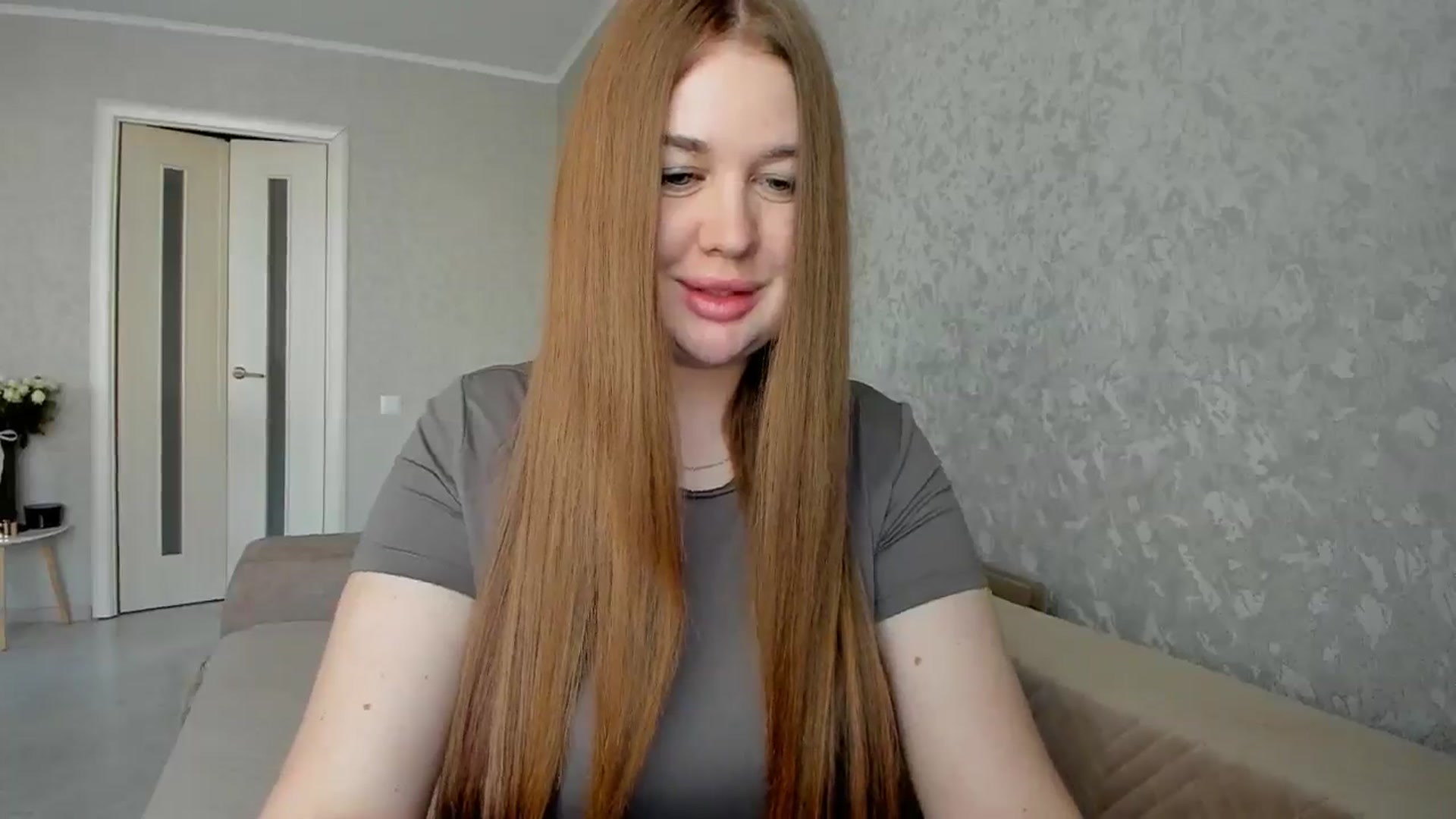 Gallery image thumbnail from iflowersgir_1's myfreecams stream on, 03/14/2026, 14:36 image 13 of 20