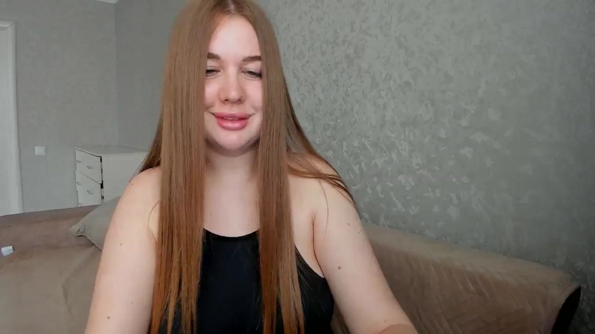 Gallery image thumbnail from iflowersgir_1's myfreecams stream on, 03/22/2026, 09:54 image 16 of 20