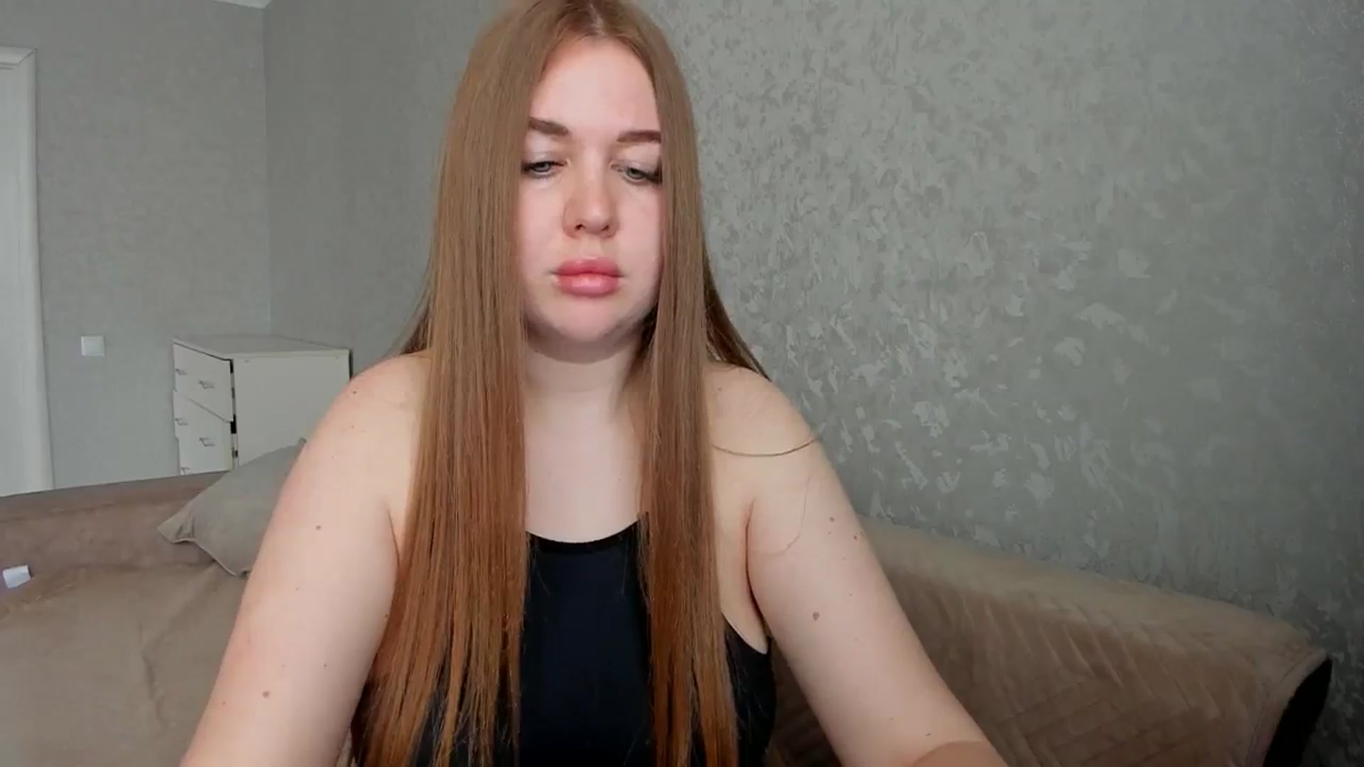 Gallery image thumbnail from iflowersgir_1's myfreecams stream on, 03/22/2026, 09:54 image 10 of 20