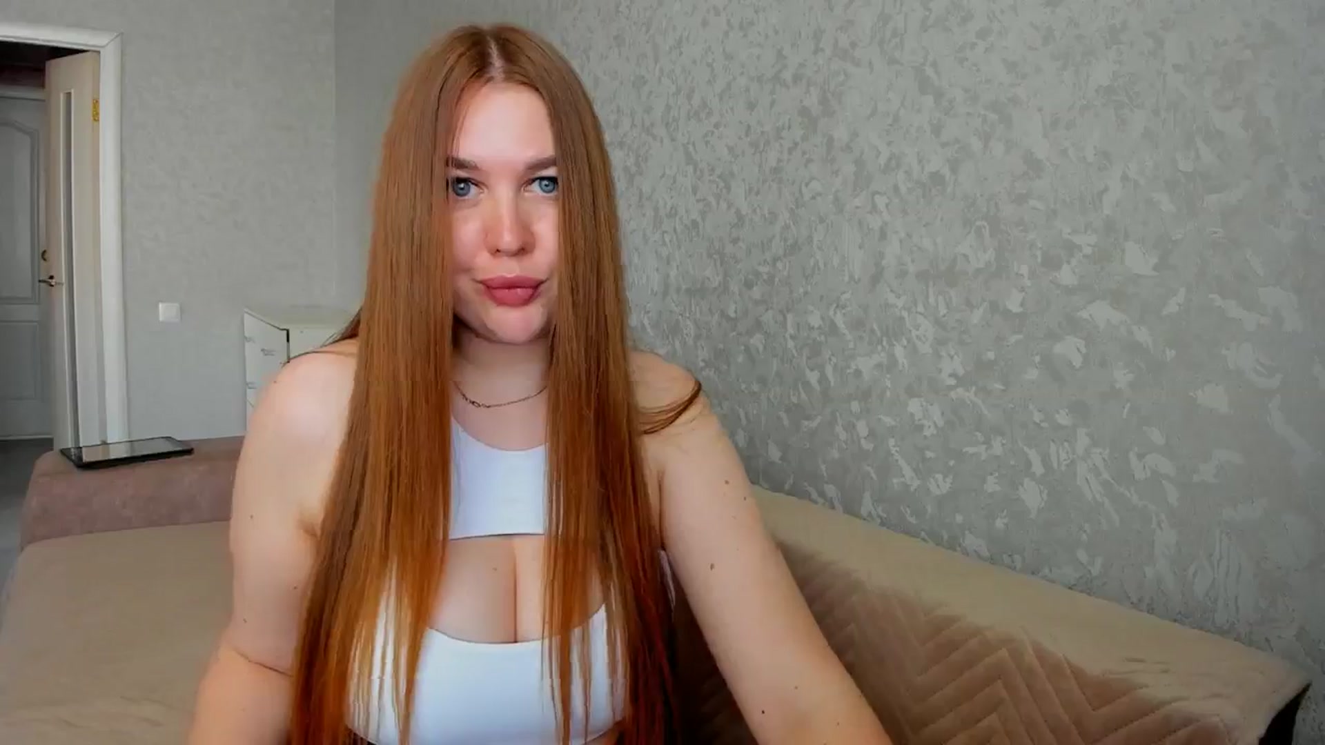 Gallery image thumbnail from iflowersgir_1's myfreecams stream on, 04/06/2026, 12:13 image 18 of 20