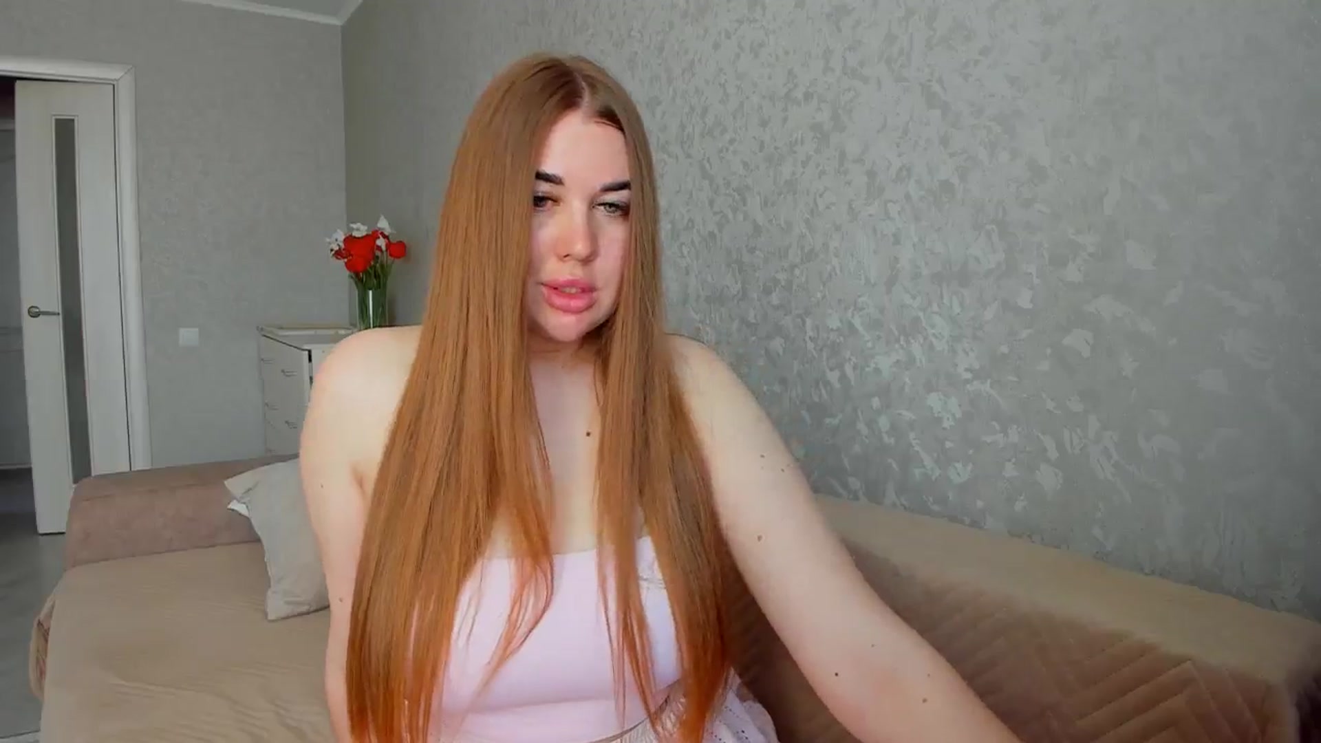 Gallery image thumbnail from iflowersgir_1's myfreecams stream on, 04/20/2026, 07:43 image 6 of 20