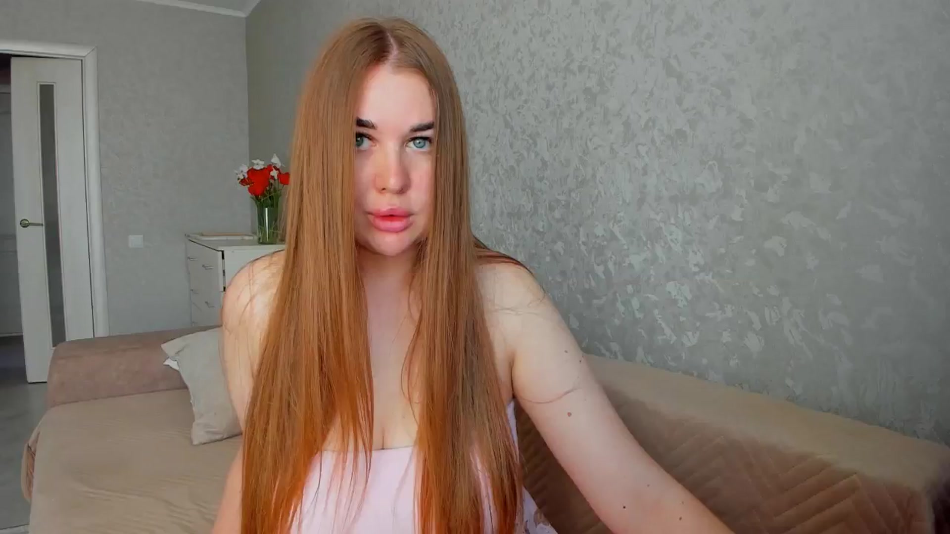 Gallery image thumbnail from iflowersgir_1's myfreecams stream on, 04/20/2026, 07:43 image 1 of 20