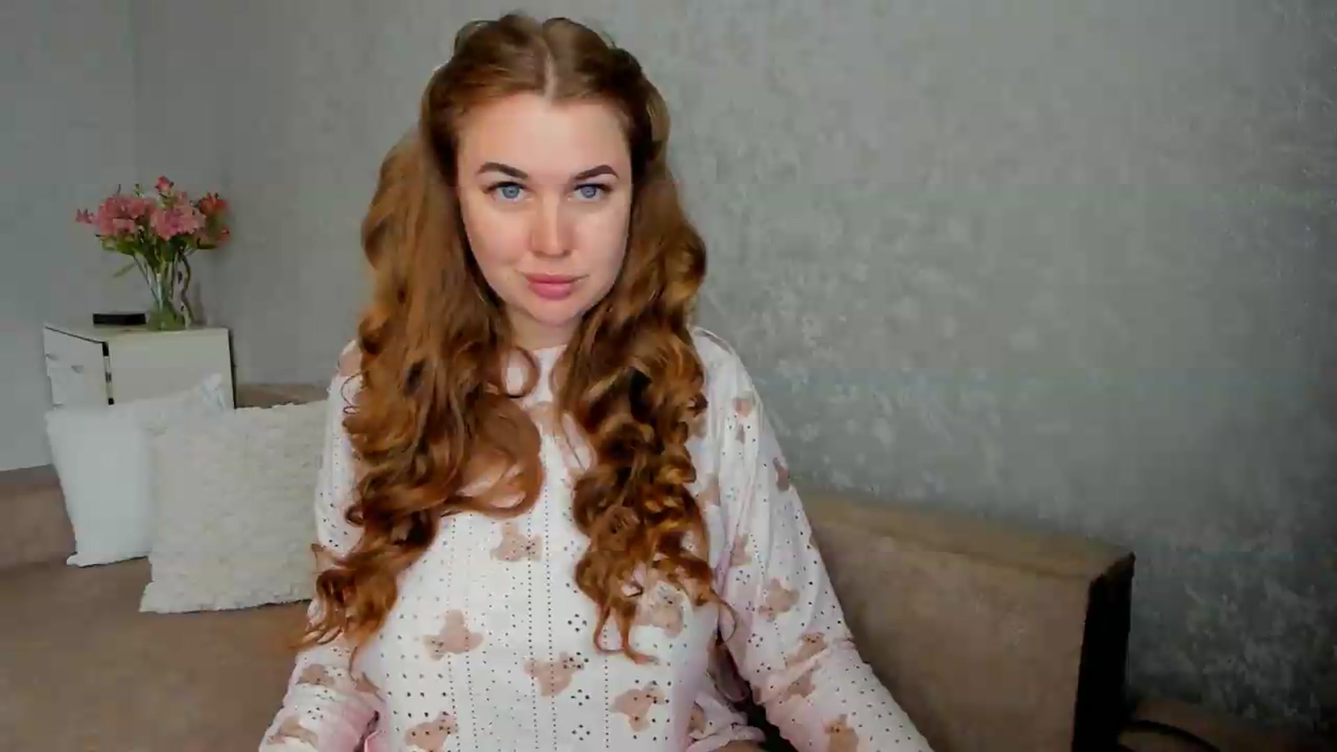 Gallery image thumbnail from iflowersgir_1's myfreecams stream on, 05/13/2026, 08:17 image 6 of 20