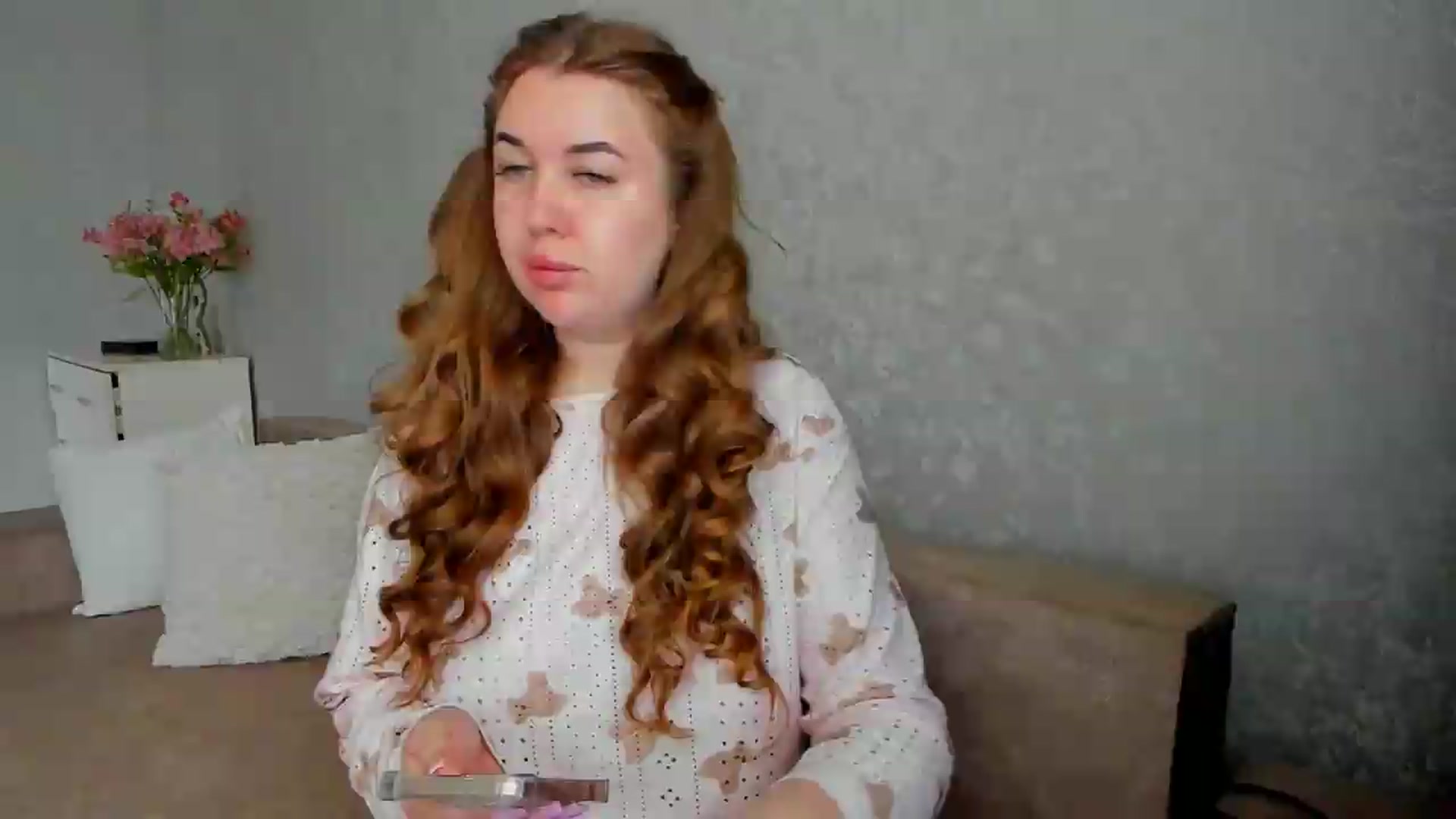 Gallery image thumbnail from iflowersgir_1's myfreecams stream on, 05/13/2026, 08:17 image 13 of 20