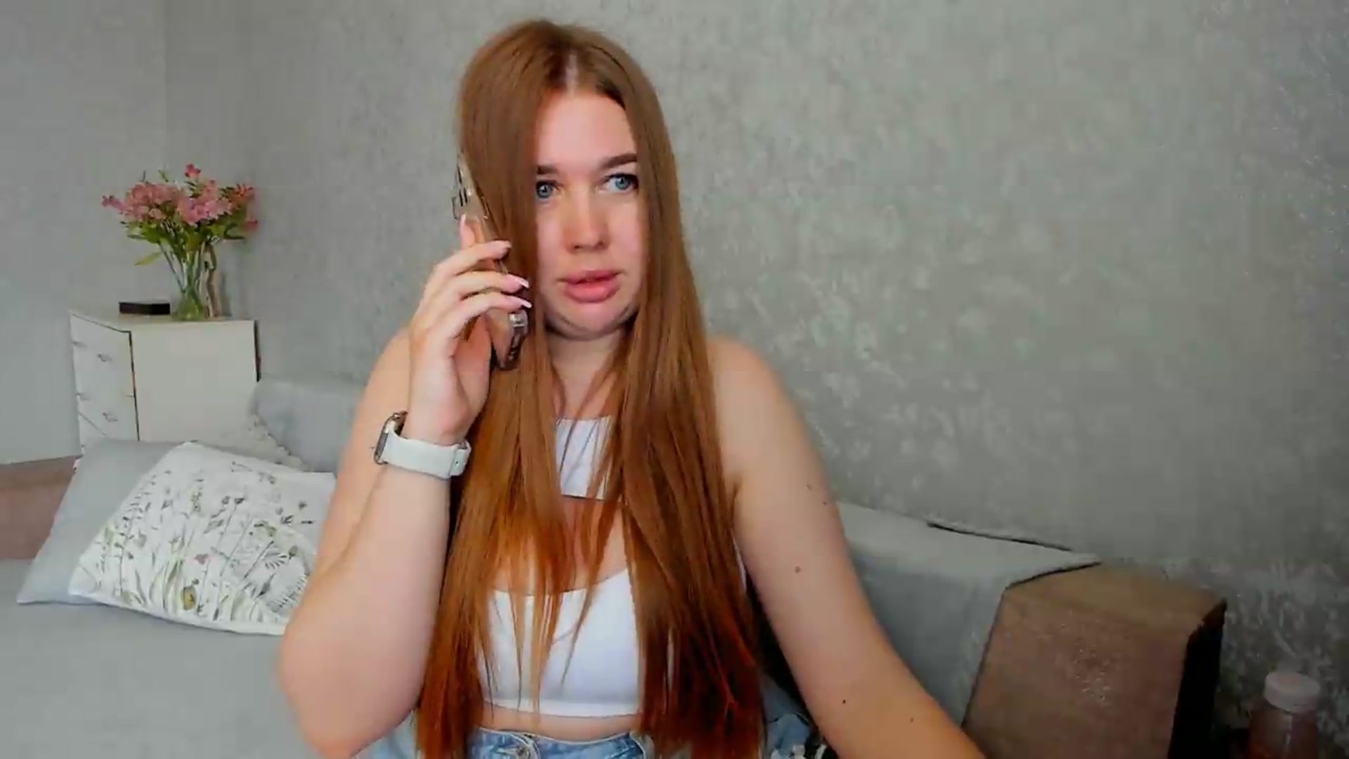 Gallery image thumbnail from iflowersgir_1's myfreecams stream on, 05/15/2026, 09:16 image 17 of 20
