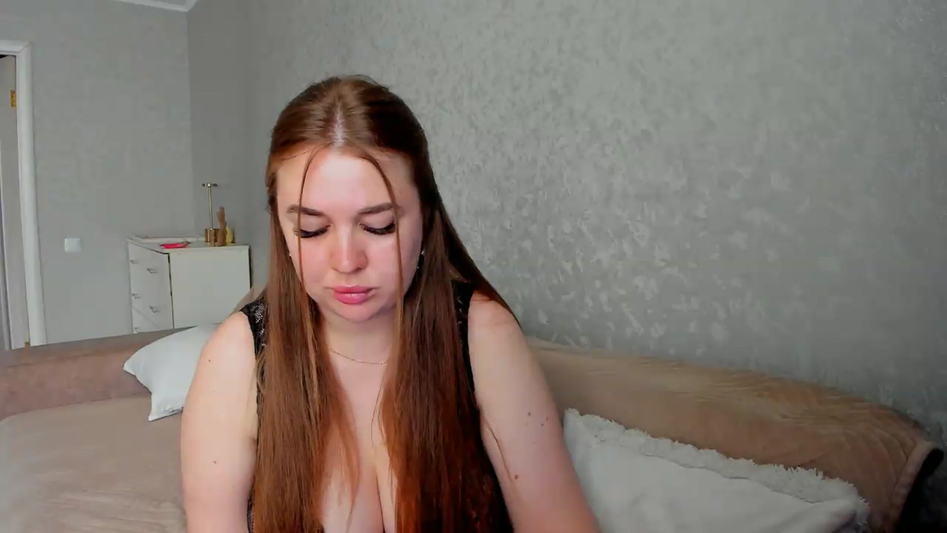 Gallery image thumbnail from iflowersgir_1's myfreecams stream on, 05/20/2026, 10:47 image 4 of 20