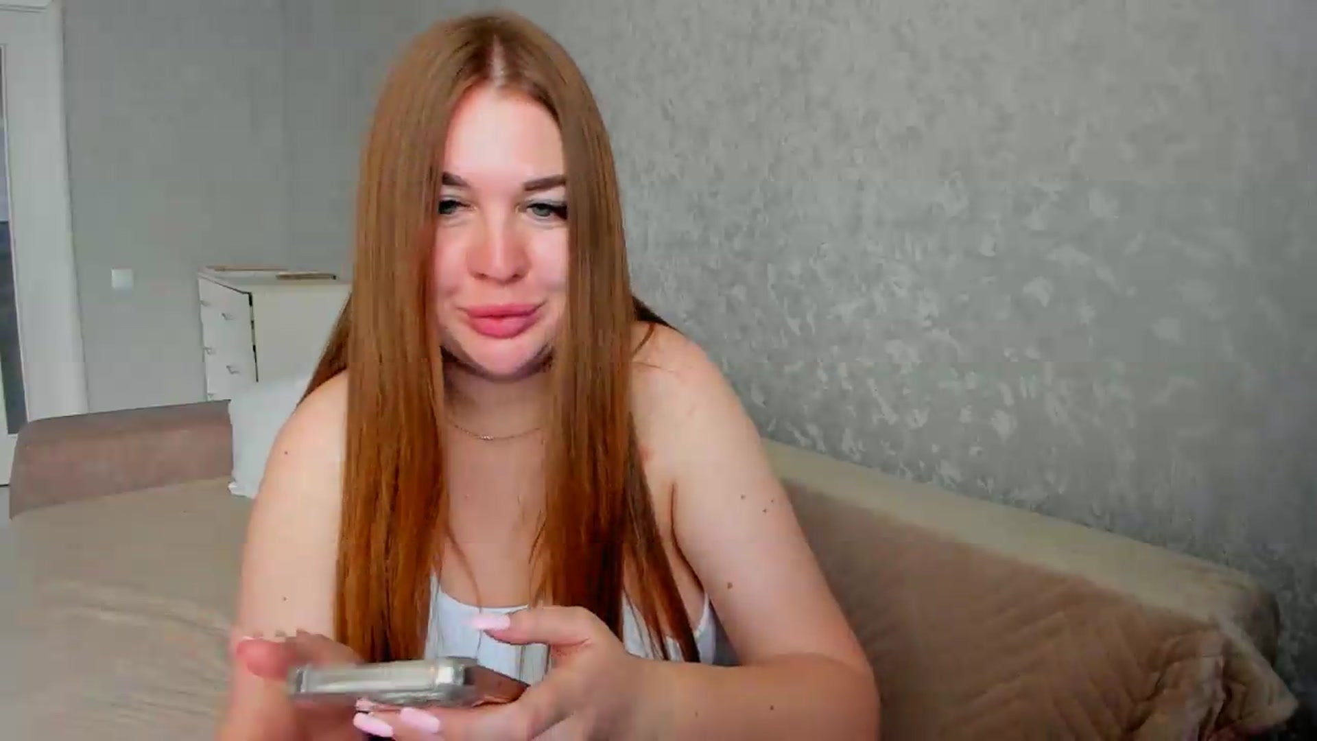 Gallery image thumbnail from iflowersgir_1's myfreecams stream on, 06/02/2026, 11:14 image 11 of 20