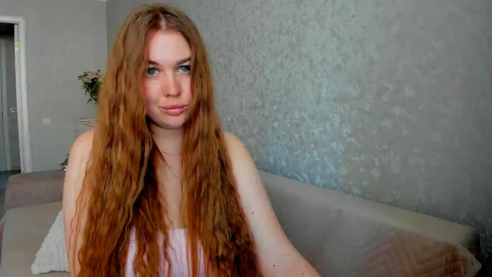 Gallery image thumbnail from iflowersgir_1's myfreecams stream on, 06/13/2026, 14:29 image 14 of 20