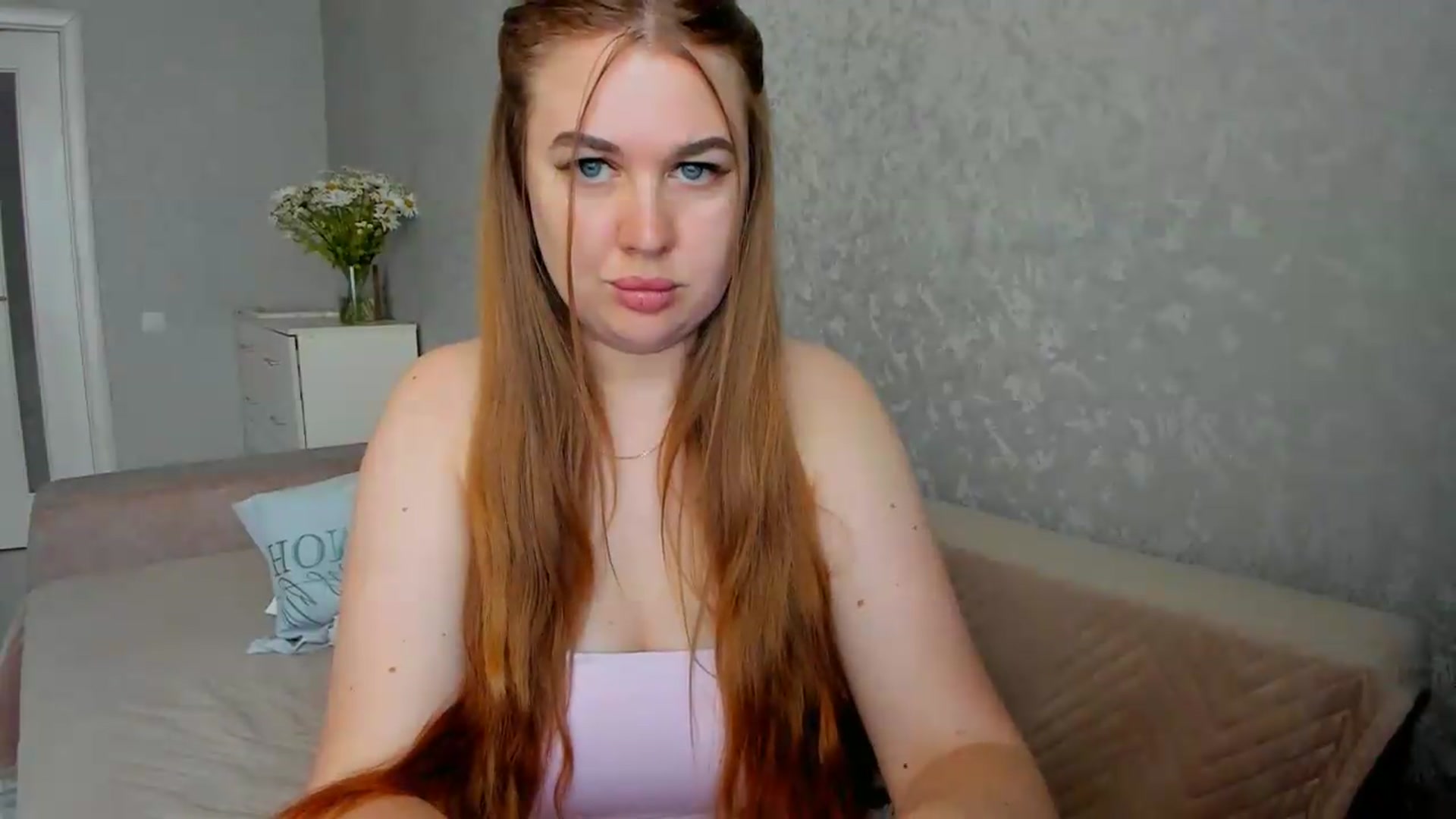 Gallery image thumbnail from iflowersgir_1's myfreecams stream on, 06/19/2026, 09:33 image 2 of 20