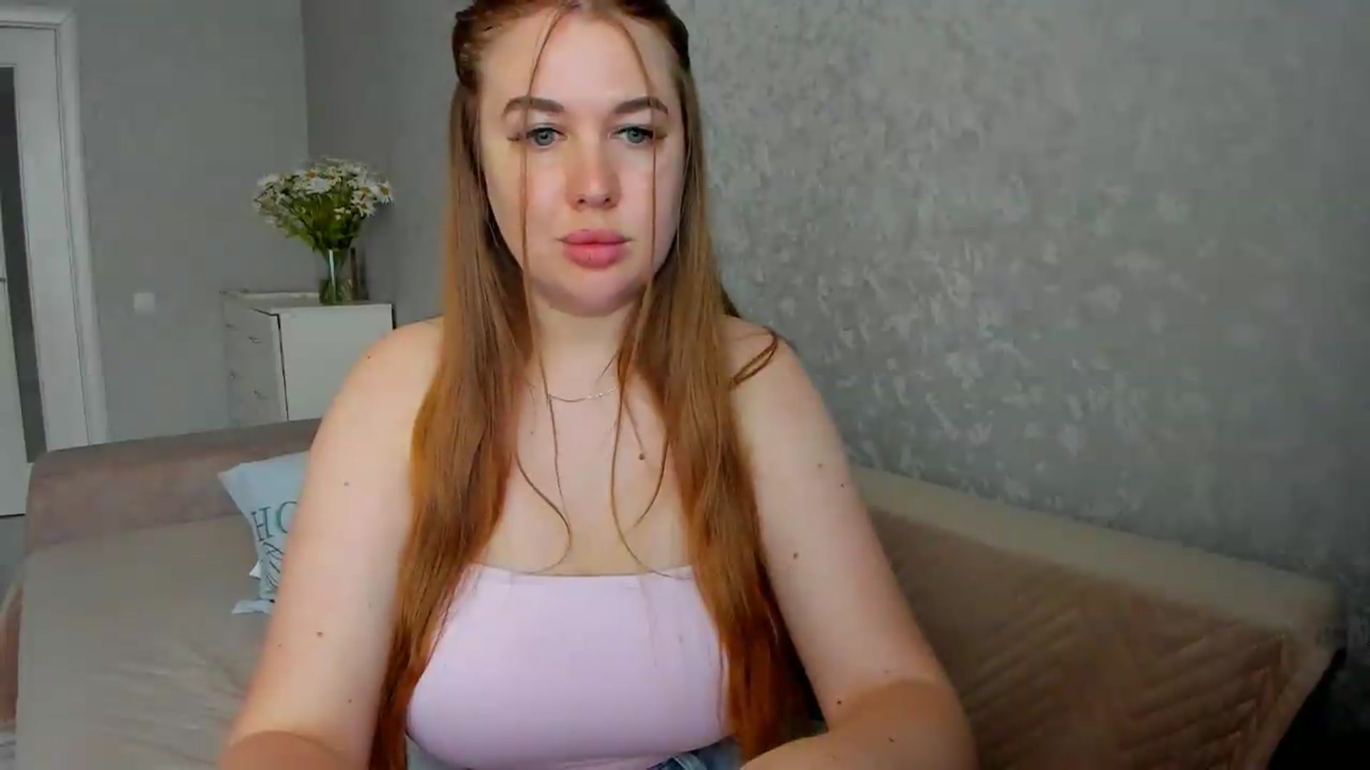 Gallery image thumbnail from iflowersgir_1's myfreecams stream on, 06/19/2026, 09:33 image 17 of 20