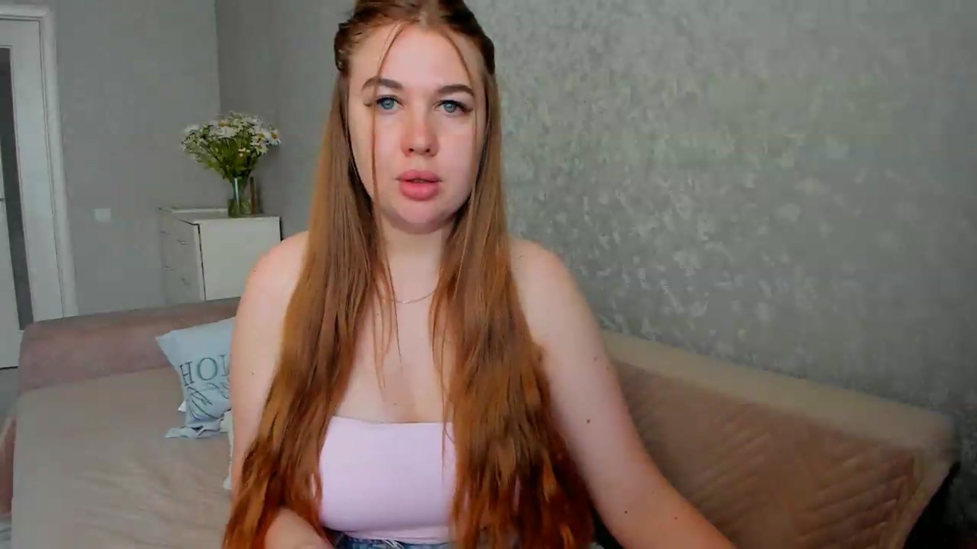 Gallery image thumbnail from iflowersgir_1's myfreecams stream on, 06/19/2026, 09:33 image 3 of 20