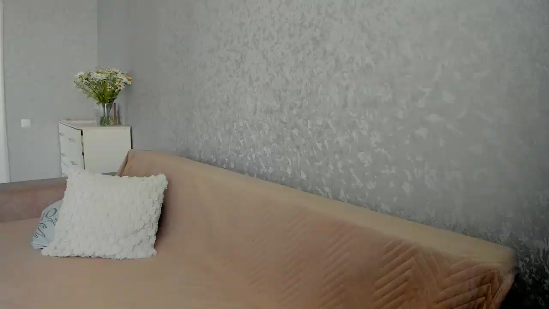 Gallery image thumbnail from iflowersgir_1's myfreecams stream on, 06/20/2026, 12:49 image 20 of 20