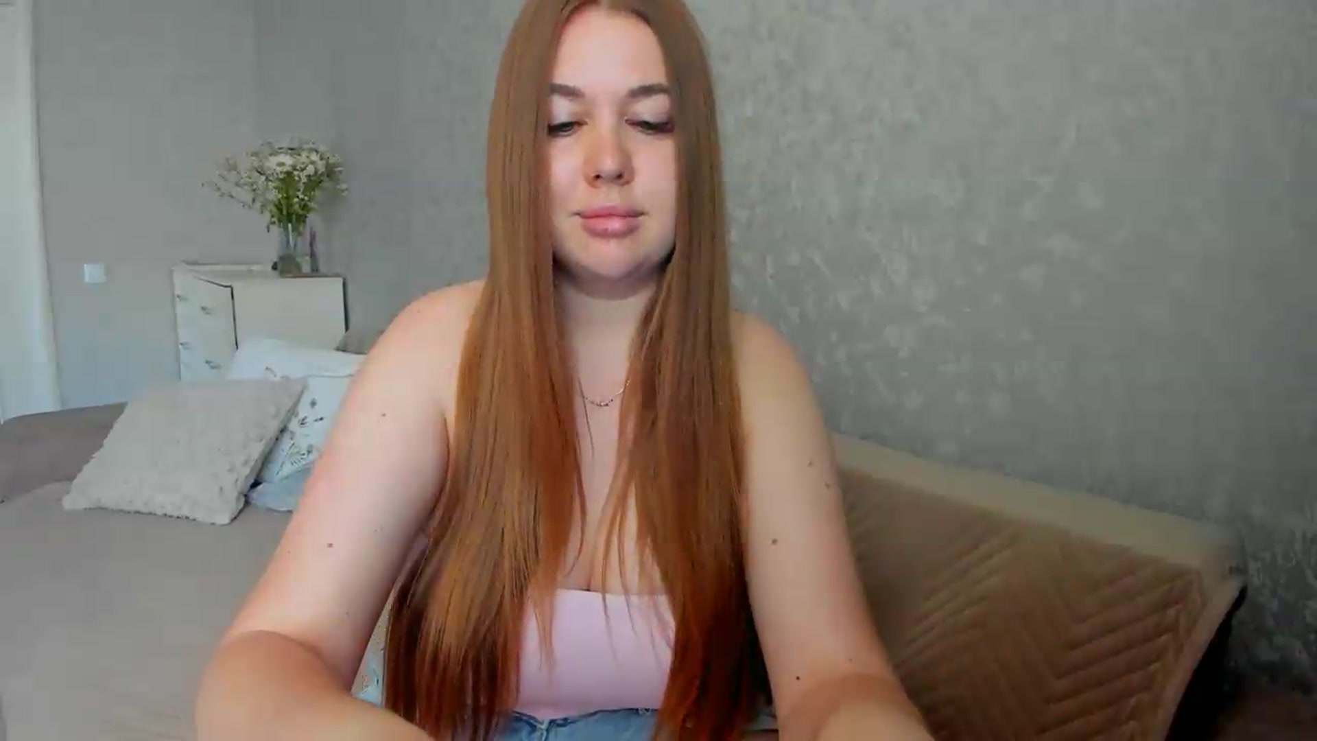 Gallery image thumbnail from iflowersgir_1's myfreecams stream on, 06/21/2026, 10:47 image 2 of 20