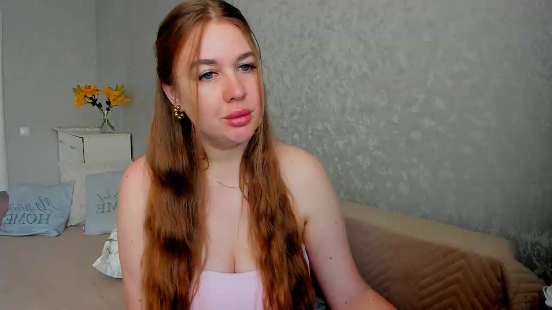 Gallery image thumbnail from iflowersgir_1's myfreecams stream on, 06/24/2026, 09:01 image 7 of 20