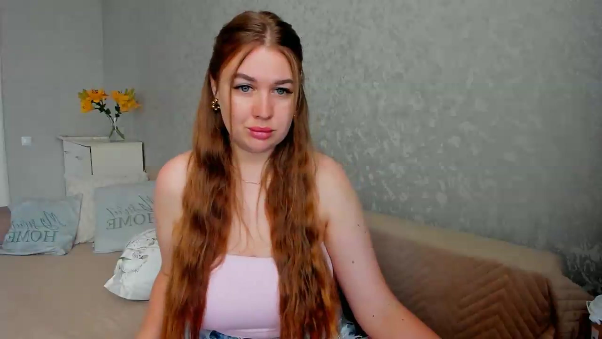 Gallery image thumbnail from iflowersgir_1's myfreecams stream on, 06/24/2026, 09:01 image 15 of 20
