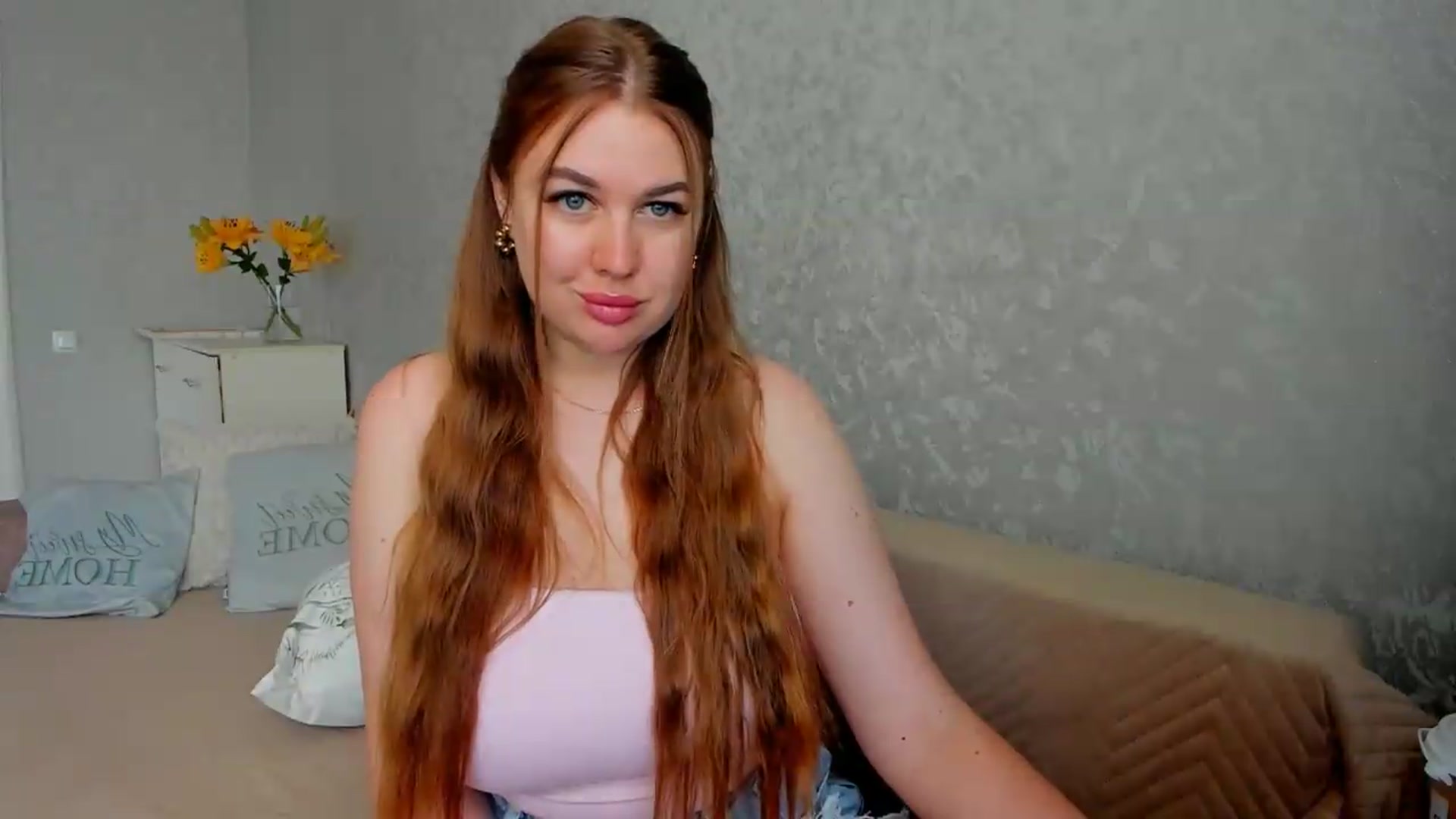 Gallery image thumbnail from iflowersgir_1's myfreecams stream on, 06/24/2026, 09:01 image 18 of 20