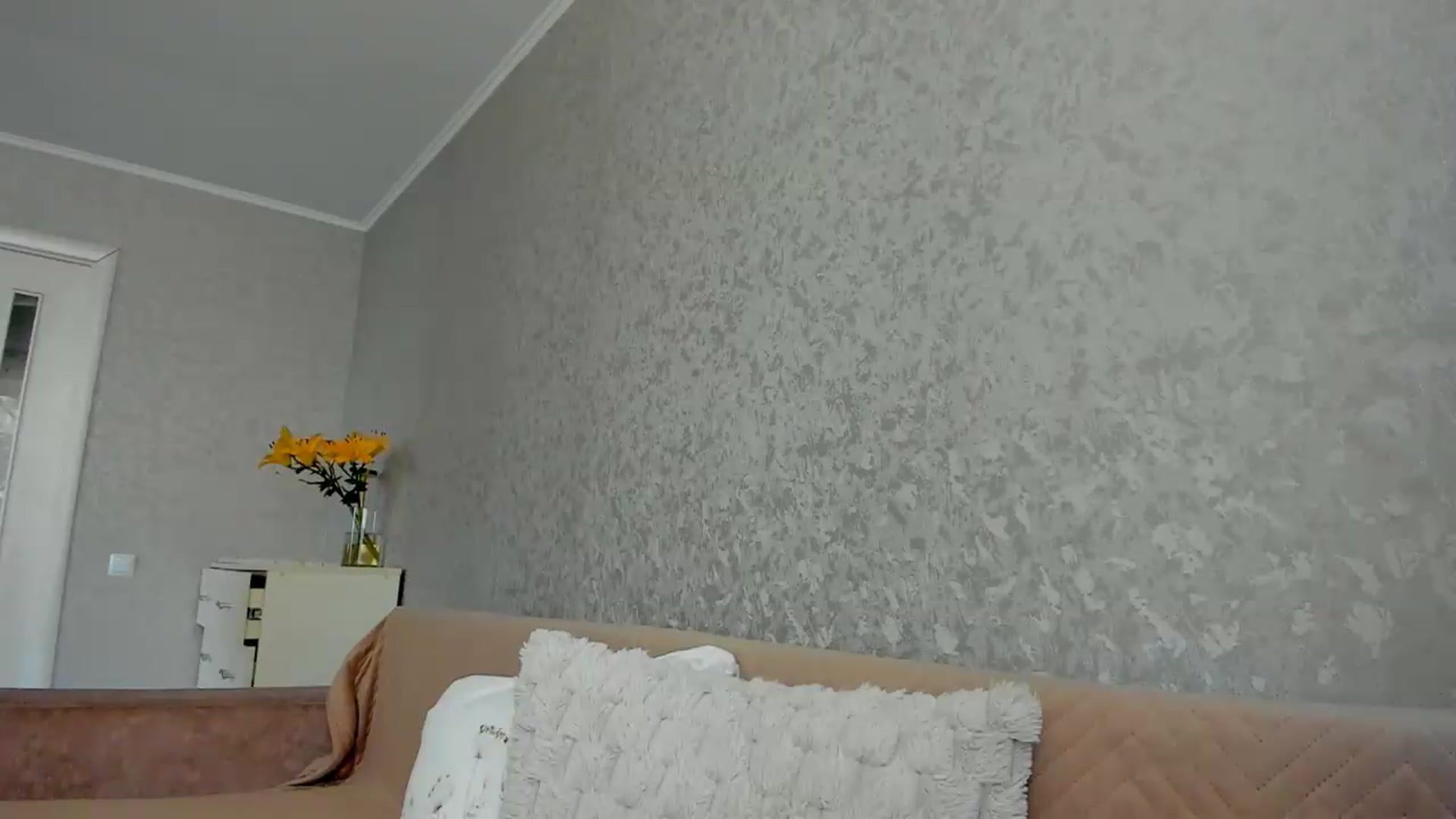 Gallery image thumbnail from iflowersgir_1's myfreecams stream on, 06/27/2026, 11:02 image 2 of 20
