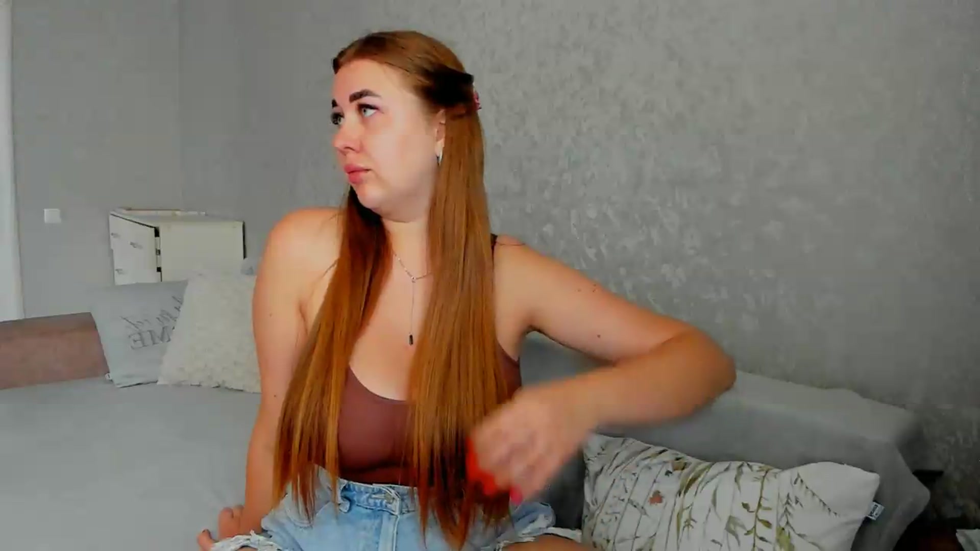 Gallery image thumbnail from iflowersgir_1's myfreecams stream on, 07/23/2026, 13:39 image 13 of 20