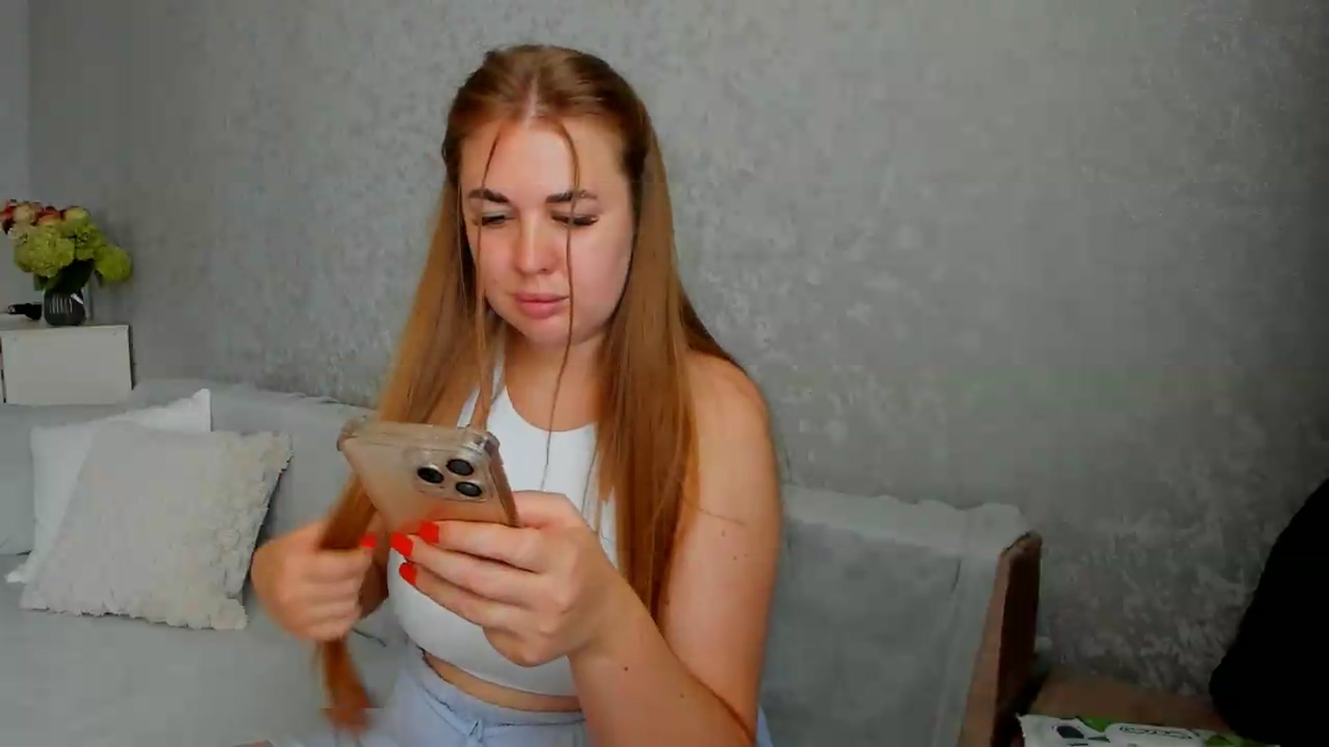 Gallery image thumbnail from iflowersgir_1's myfreecams stream on, 07/26/2026, 08:27 image 18 of 20