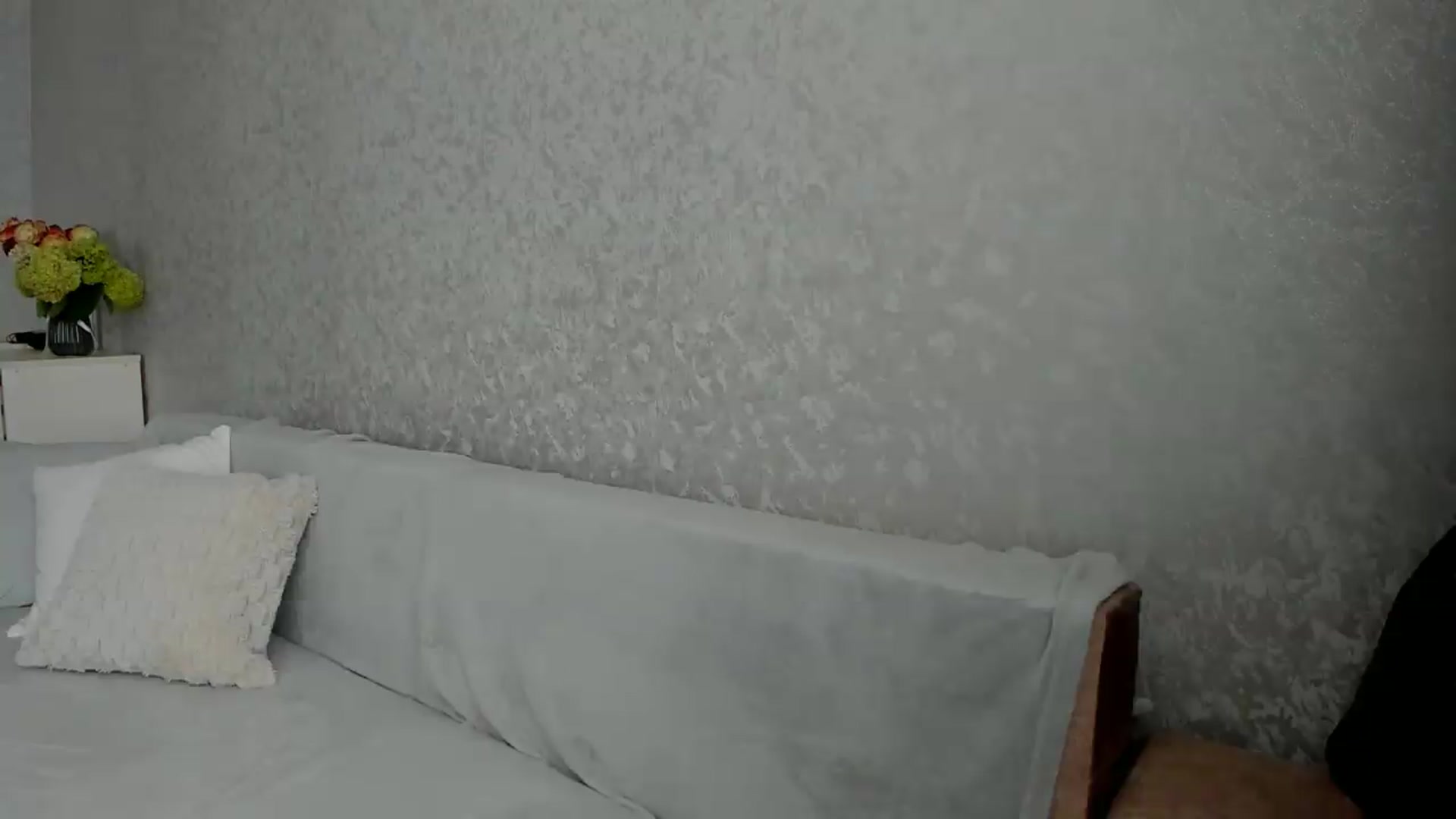 Gallery image thumbnail from iflowersgir_1's myfreecams stream on, 07/26/2026, 08:27 image 13 of 20