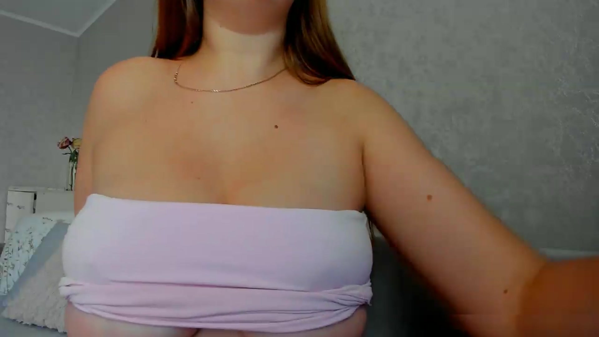 Gallery image thumbnail from iflowersgir_1's myfreecams stream on, 08/04/2026, 09:50 image 18 of 20