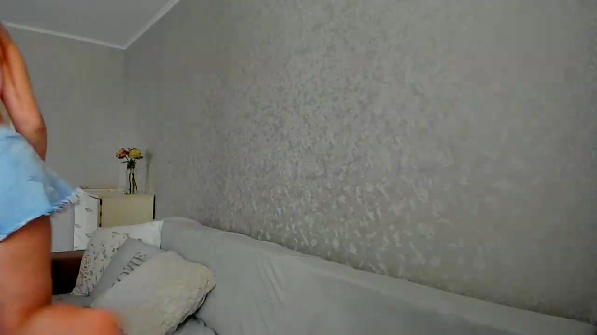 Gallery image thumbnail from iflowersgir_1's myfreecams stream on, 08/04/2026, 11:08 image 3 of 20