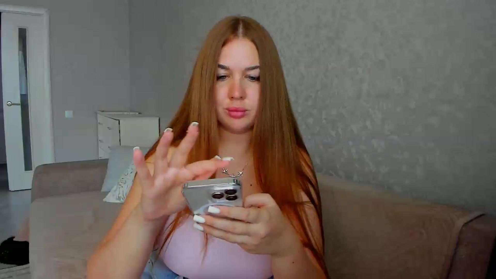 Gallery image thumbnail from iflowersgir_1's myfreecams stream on, 08/11/2026, 10:57 image 3 of 20