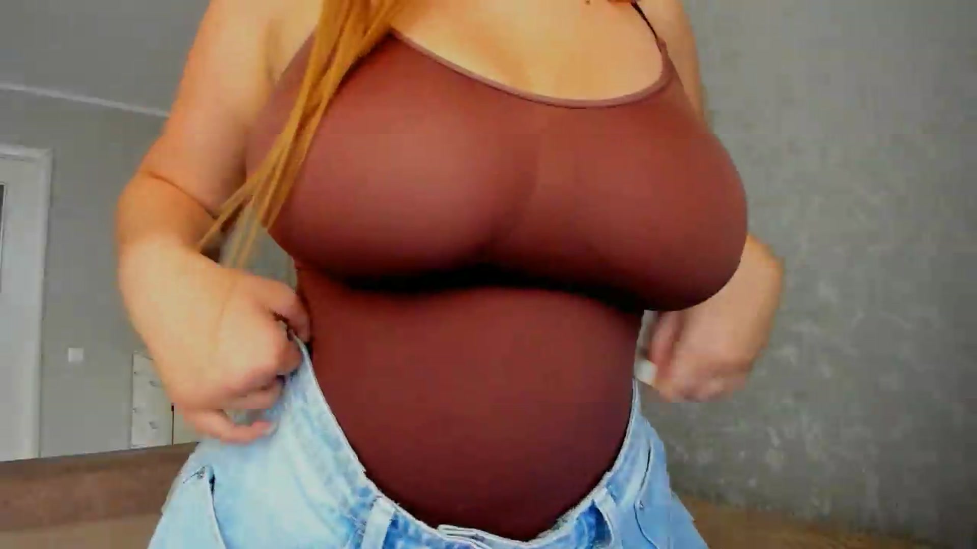 Gallery image thumbnail from iflowersgir_1's myfreecams stream on, 08/12/2026, 11:05 image 11 of 20