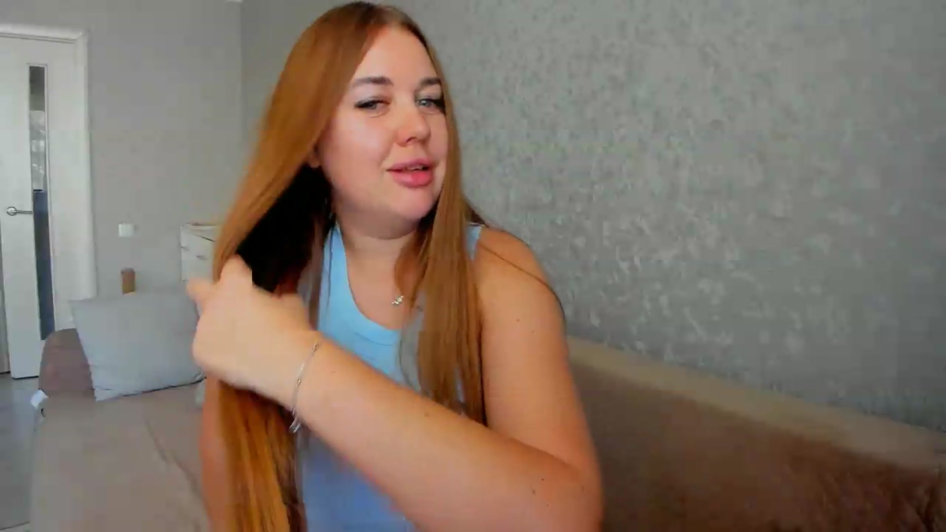 Gallery image thumbnail from iflowersgir_1's myfreecams stream on, 10/03/2026, 12:09 image 12 of 20