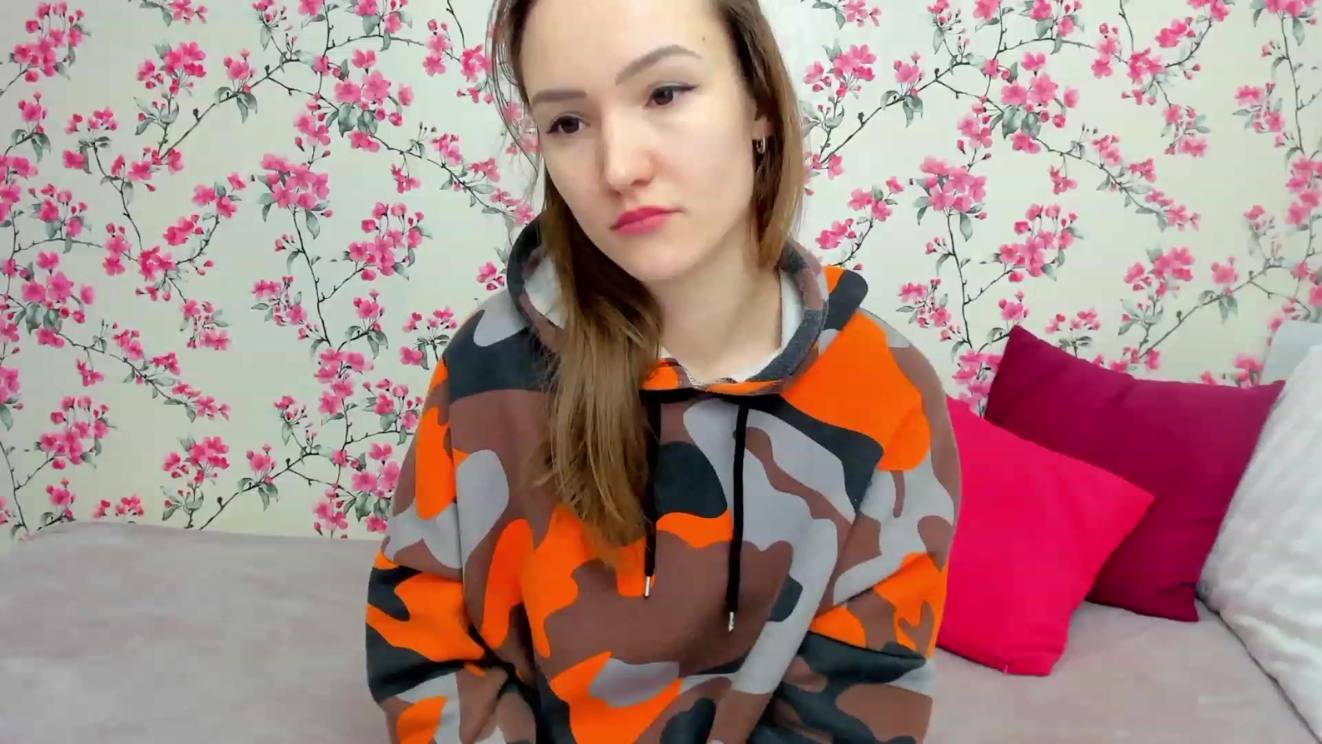 Gallery image thumbnail from im_mystery_'s myfreecams stream on, 02/12/2023, 15:15 image 16 of 20