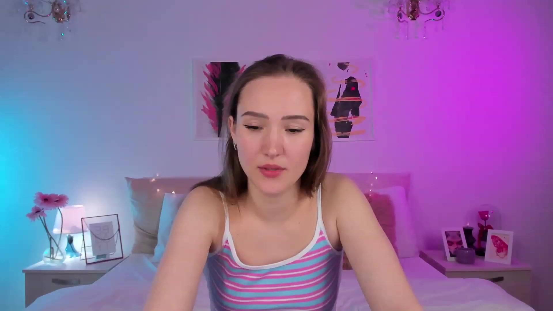 Gallery image thumbnail from im_mystery_'s myfreecams stream on, 04/17/2023, 24:55 image 17 of 20
