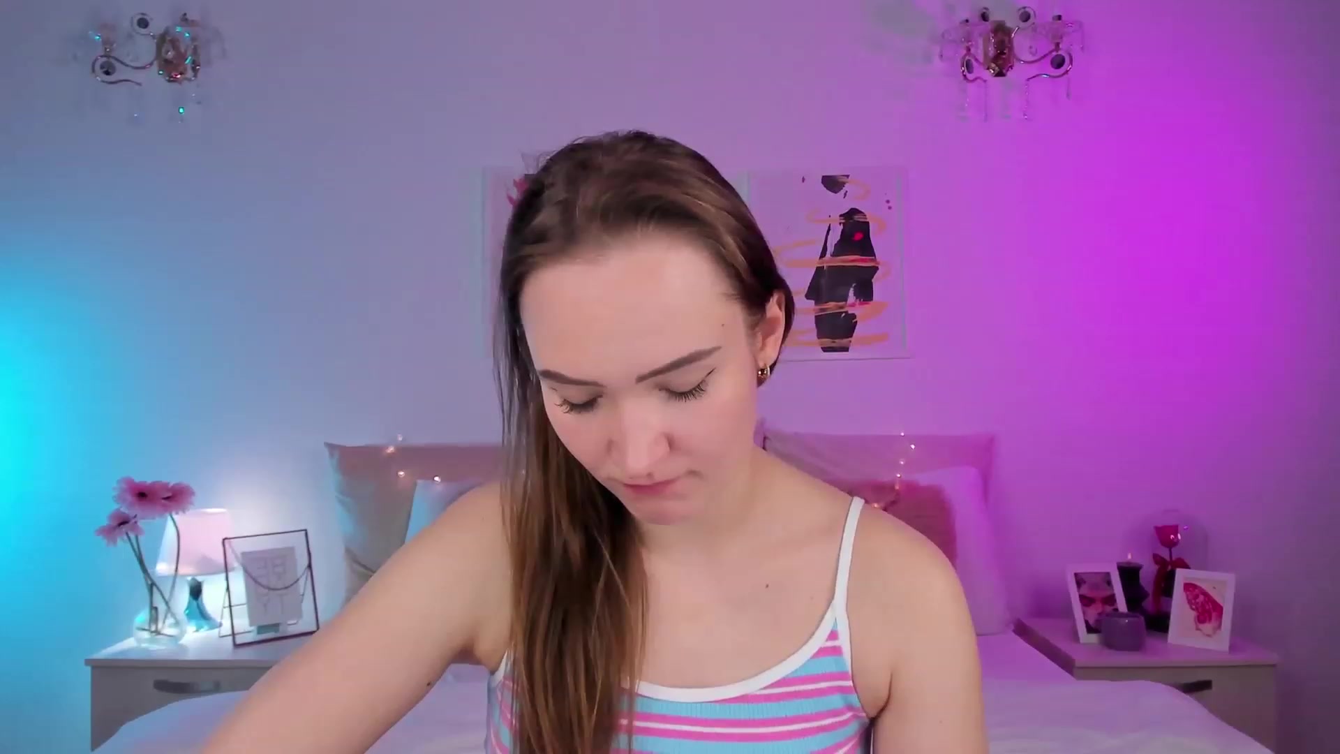 Gallery image thumbnail from im_mystery_'s myfreecams stream on, 04/17/2023, 24:55 image 7 of 20