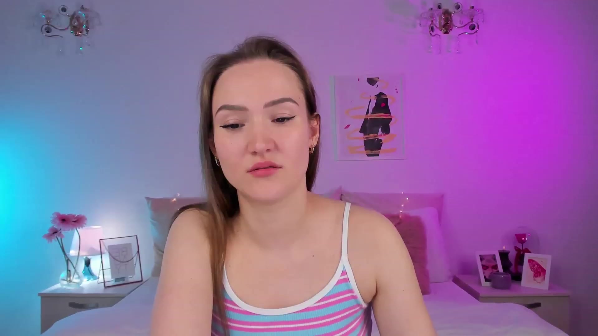 Gallery image thumbnail from im_mystery_'s myfreecams stream on, 04/17/2023, 24:55 image 3 of 20